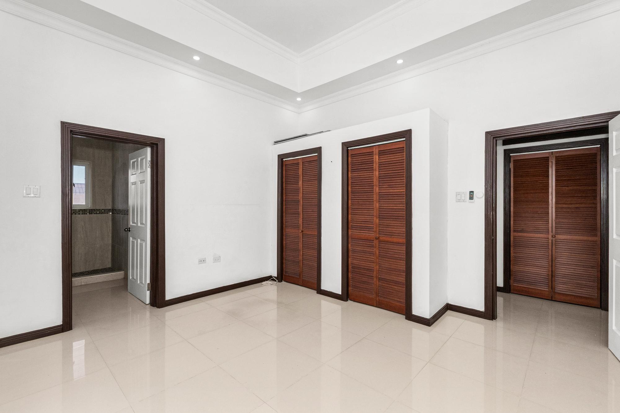 Apartment For Sale: ROCHESTER AVE, Kingston 8 | $45,000,000 photo 9