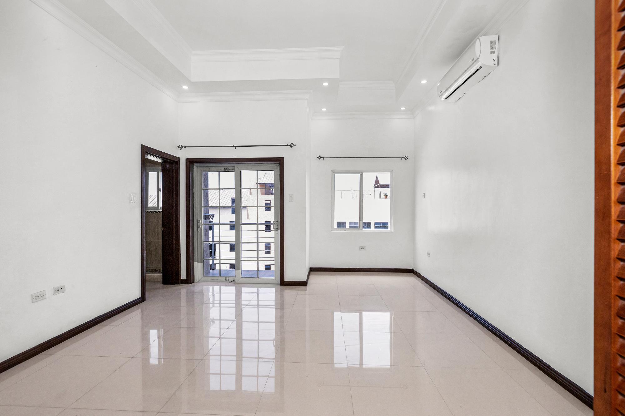 Apartment For Sale: ROCHESTER AVE, Kingston 8 | $45,000,000 photo 13