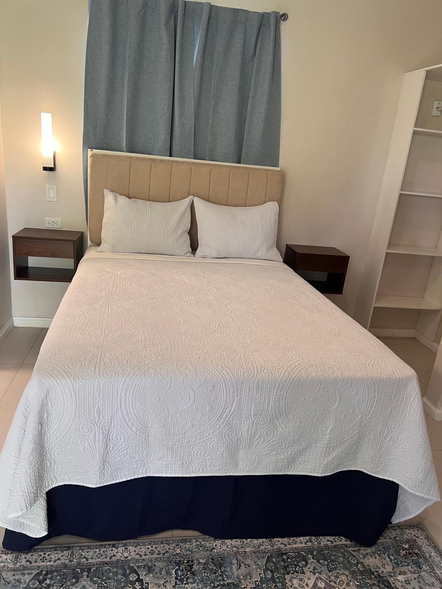 Apartment For Rent: THE BOARDWALK SHOPPING VI, Negril | $1,600 photo 8