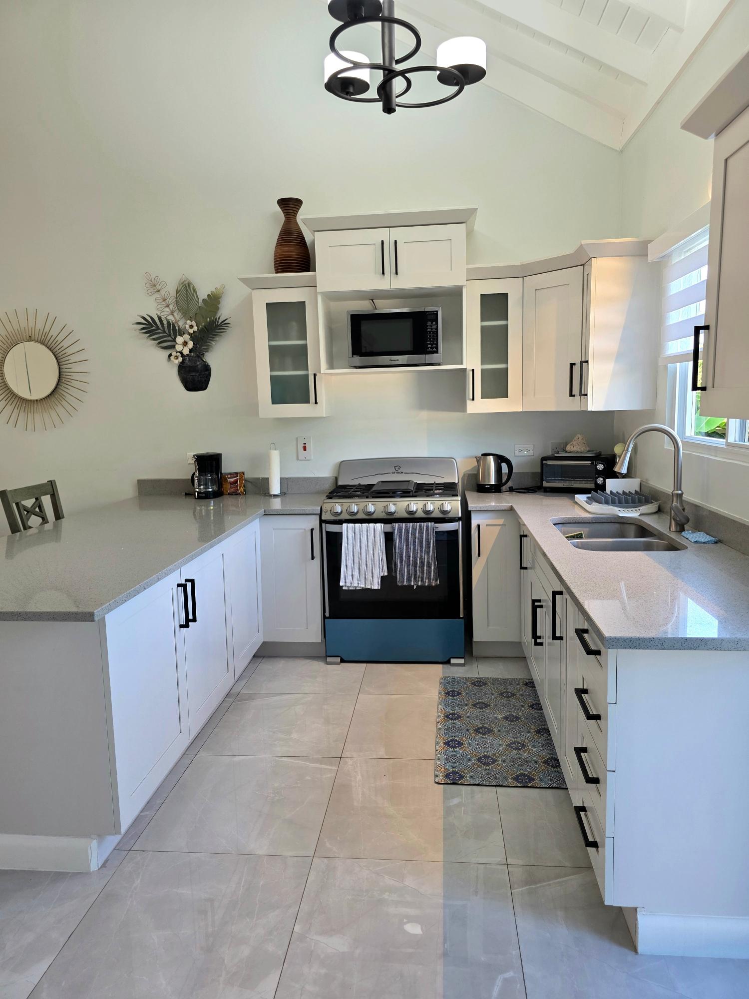 House For Rent: FAIRWAY ESTATE DRAX HALL, Drax Hall Estate | $2,500 photo 6