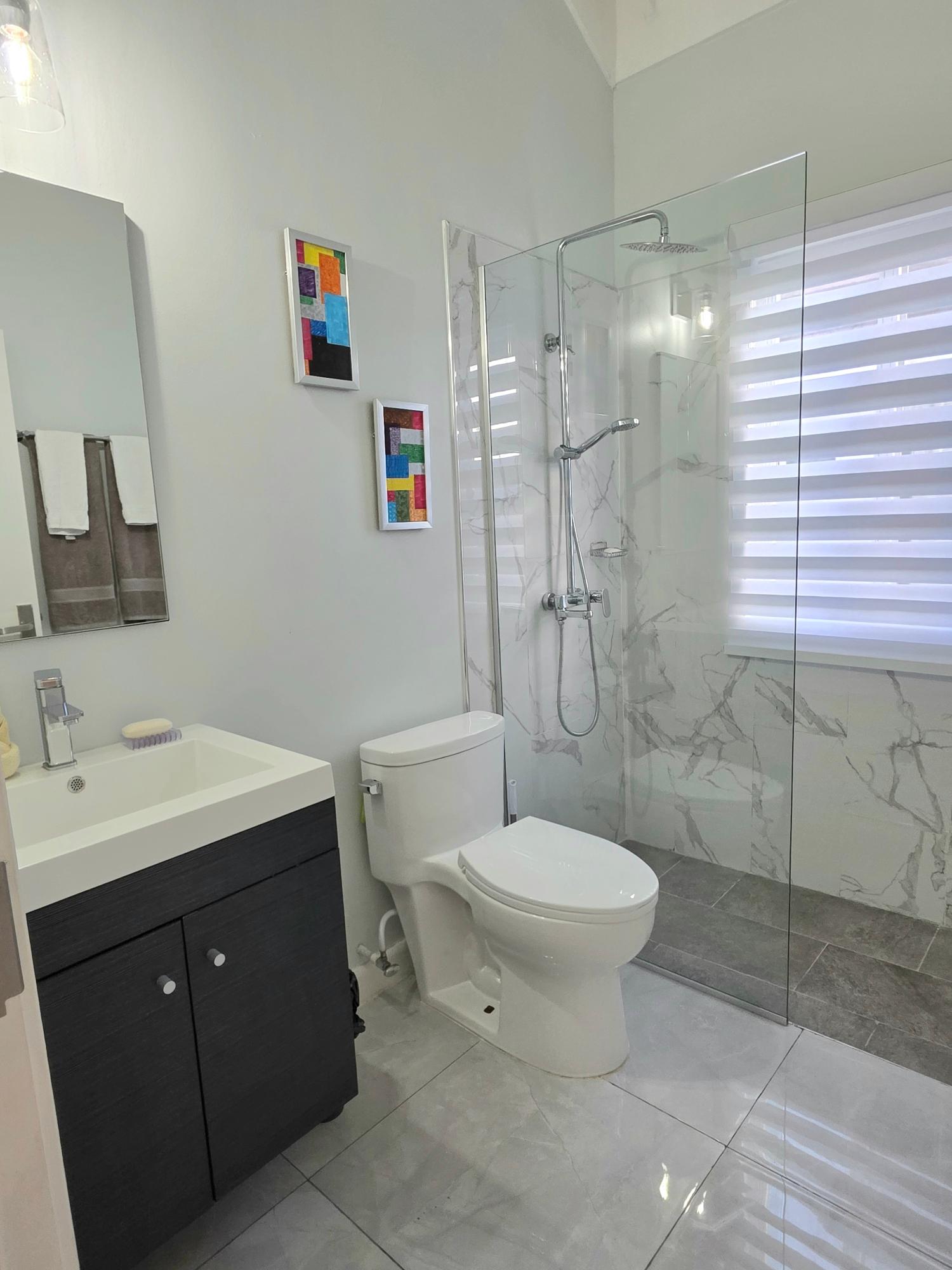 House For Rent: FAIRWAY ESTATE DRAX HALL, Drax Hall Estate | $2,500 photo 22
