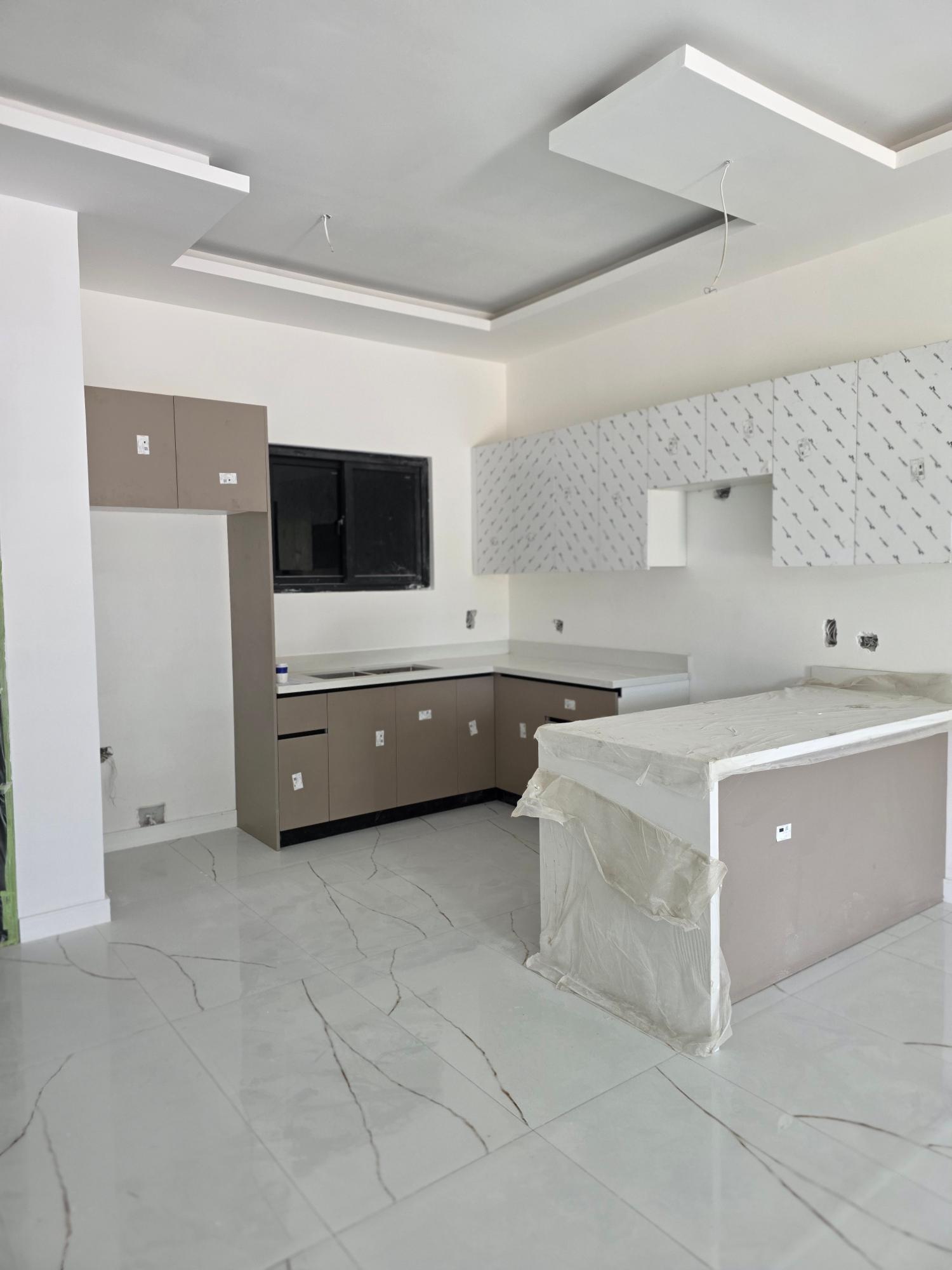 Apartment For Sale: LONG LANE, Stony Hill P.O. | $36,500,000 photo 6