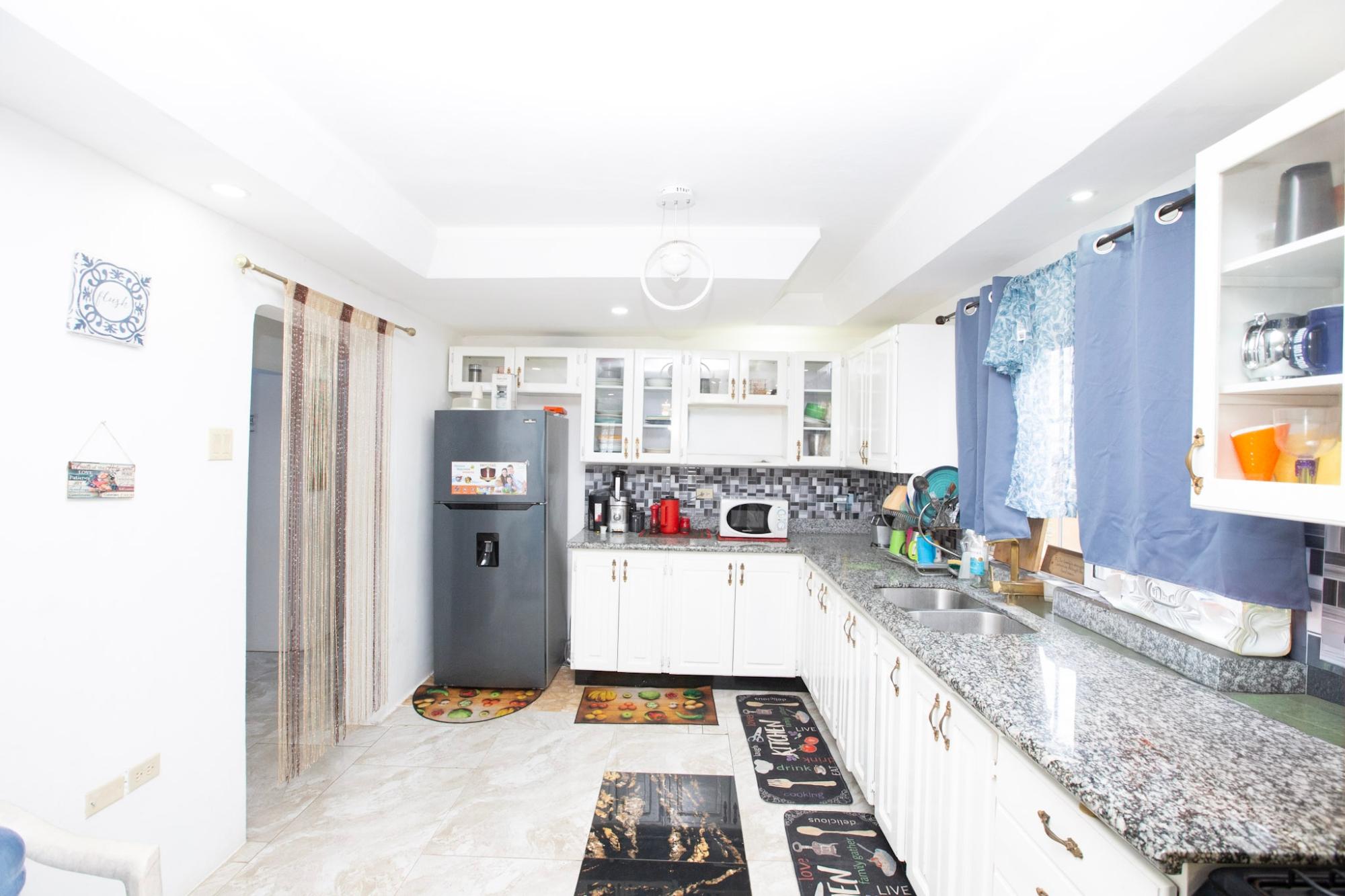House For Sale: CLAREMONT TERRACE, Old Harbour | $35,000,000 photo 10