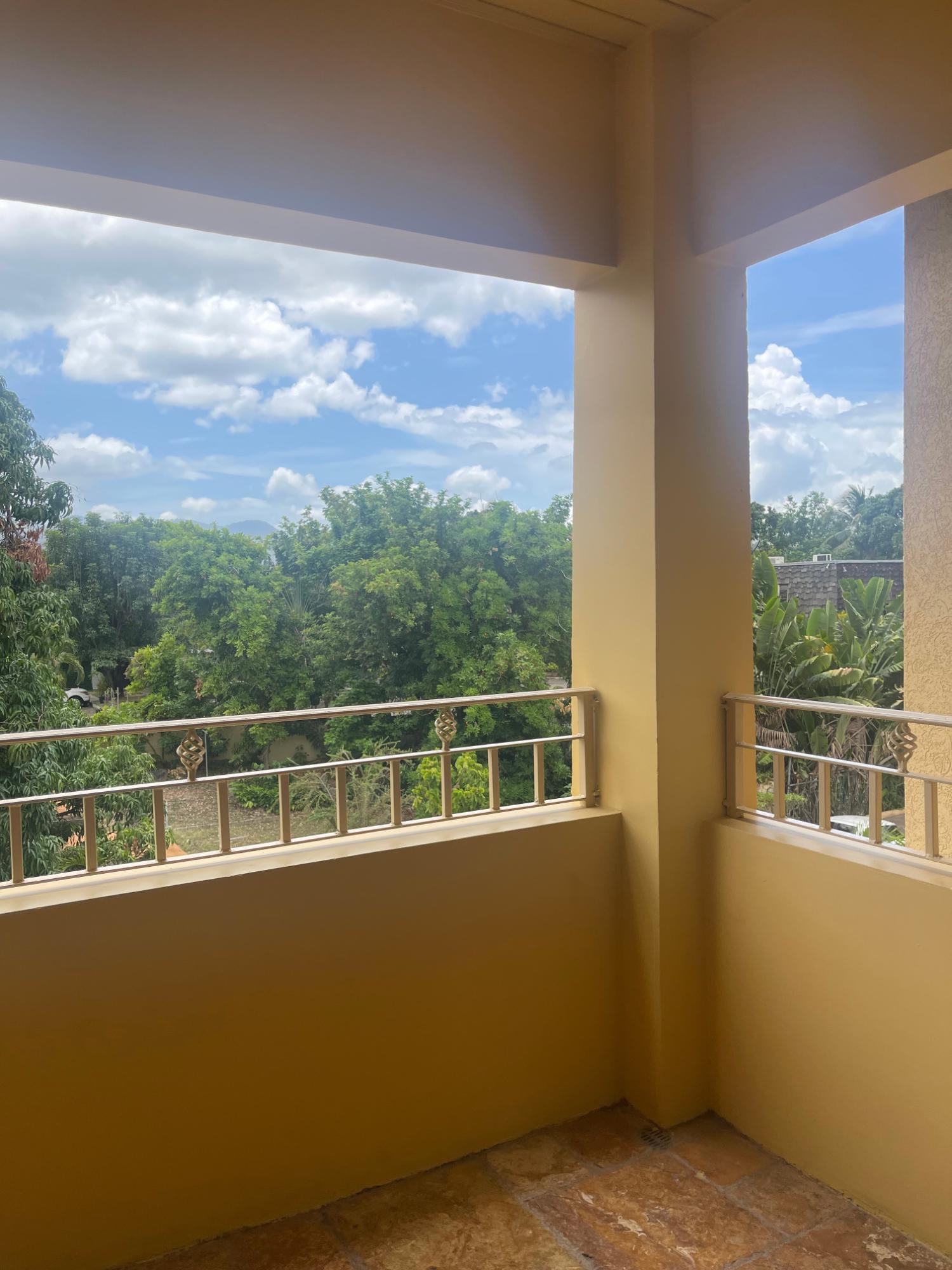 Apartment For Rent: PADDINGTON TERRACE, Kingston 6 | $1,300 photo 4
