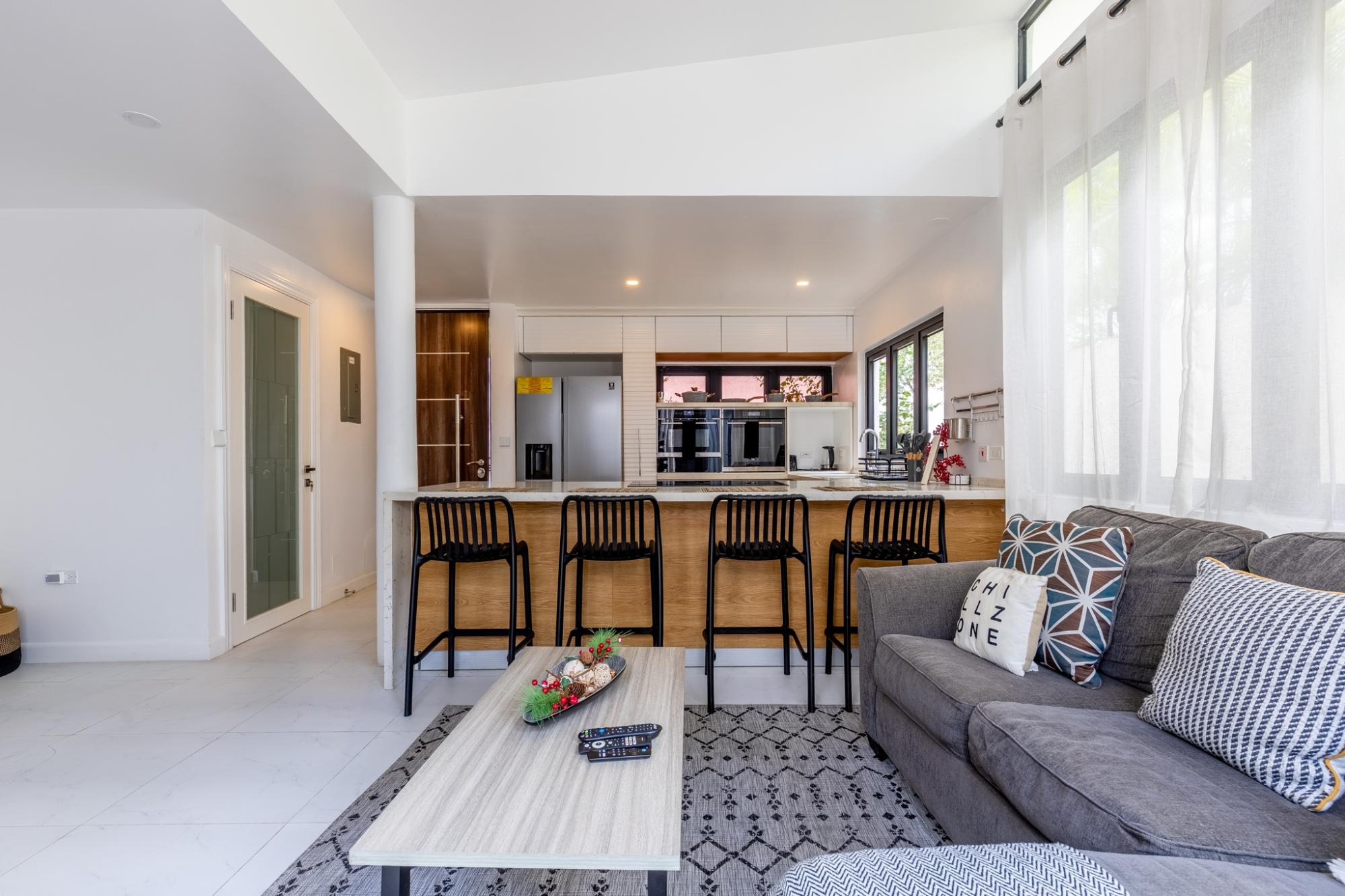 Apartment For Sale: PARADISE BAY, READING, Reading | $299,999 photo 10