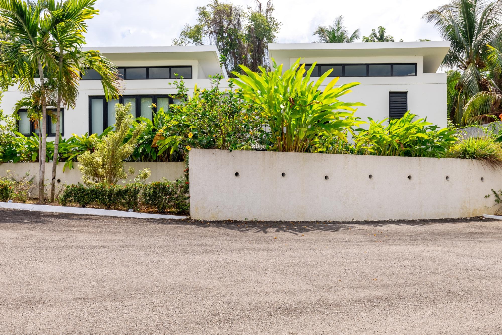 Apartment For Sale: PARADISE BAY, READING, Reading | $299,999 photo 19