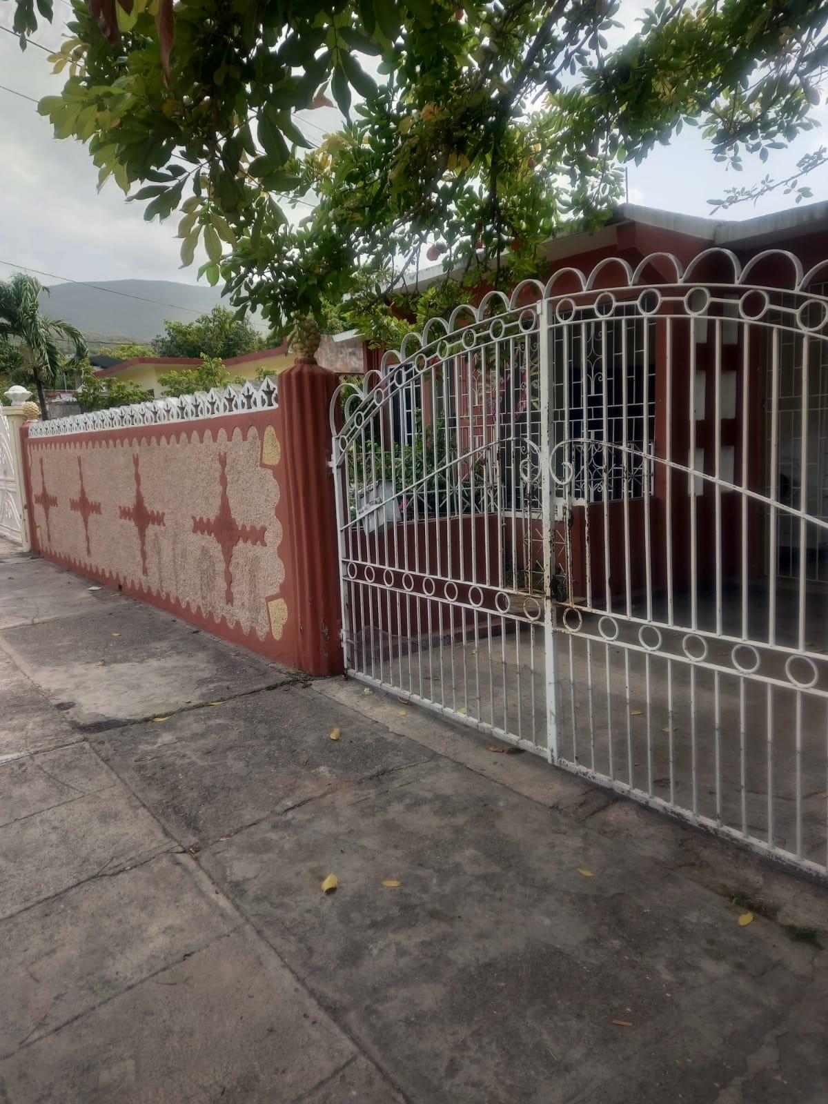 House For Sale: MARTELLO DRIVE, Kingston 17 | $30,000,000 photo 11