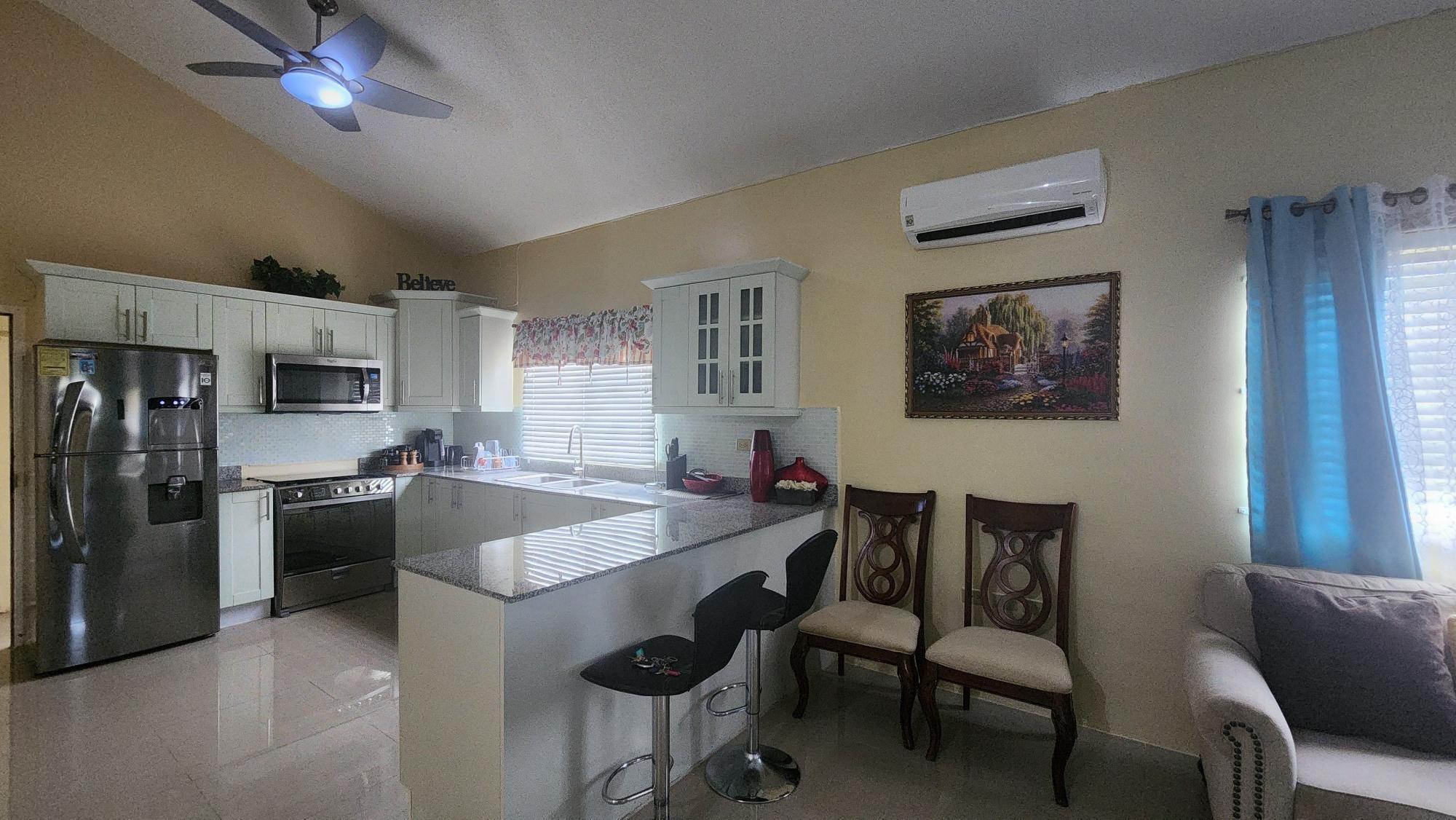 House For Rent: ELIA TADDEO COURSE, Caymanas | $1,150 photo 7
