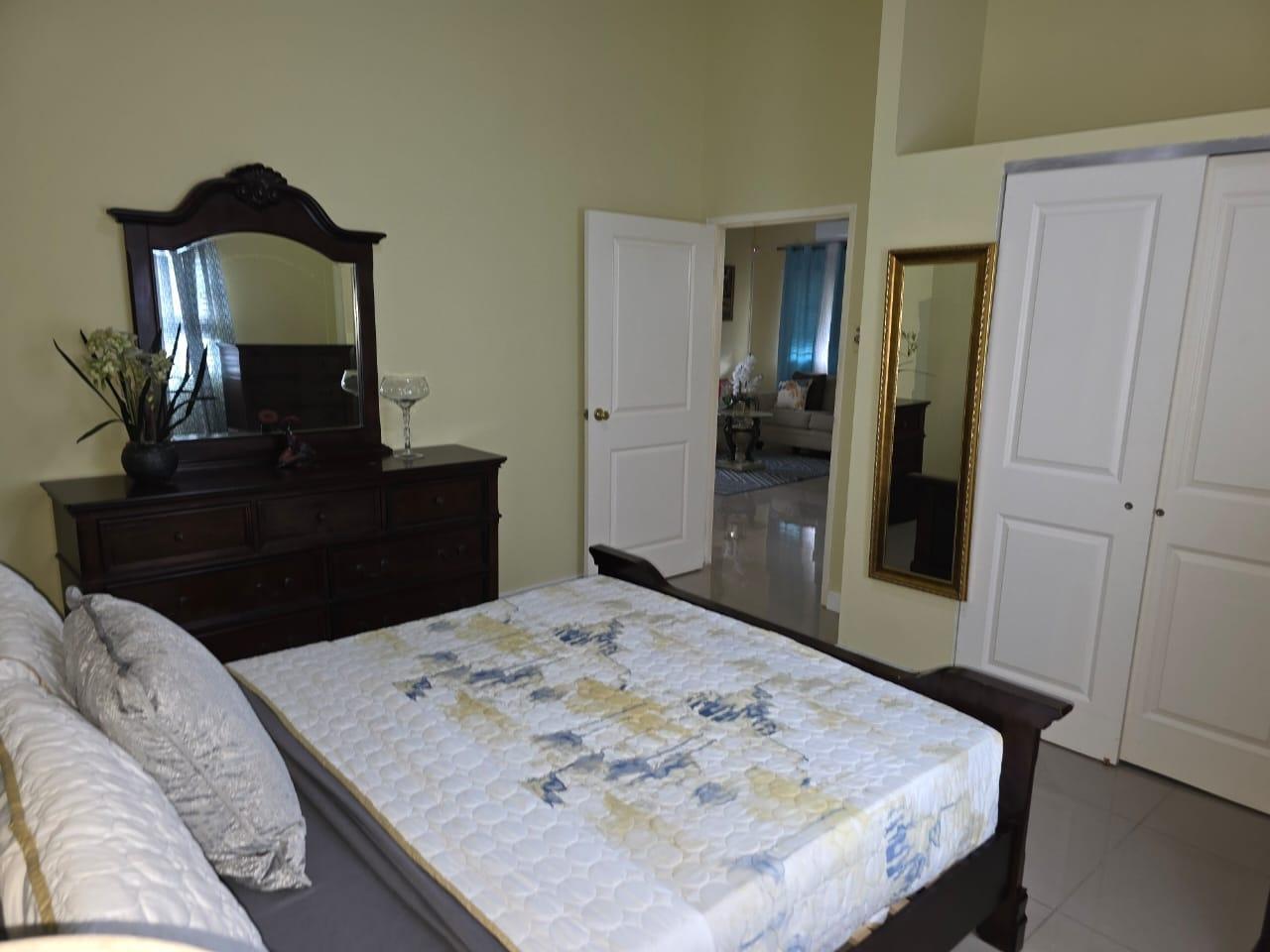 House For Rent: ELIA TADDEO COURSE, Caymanas | $1,150 photo 16
