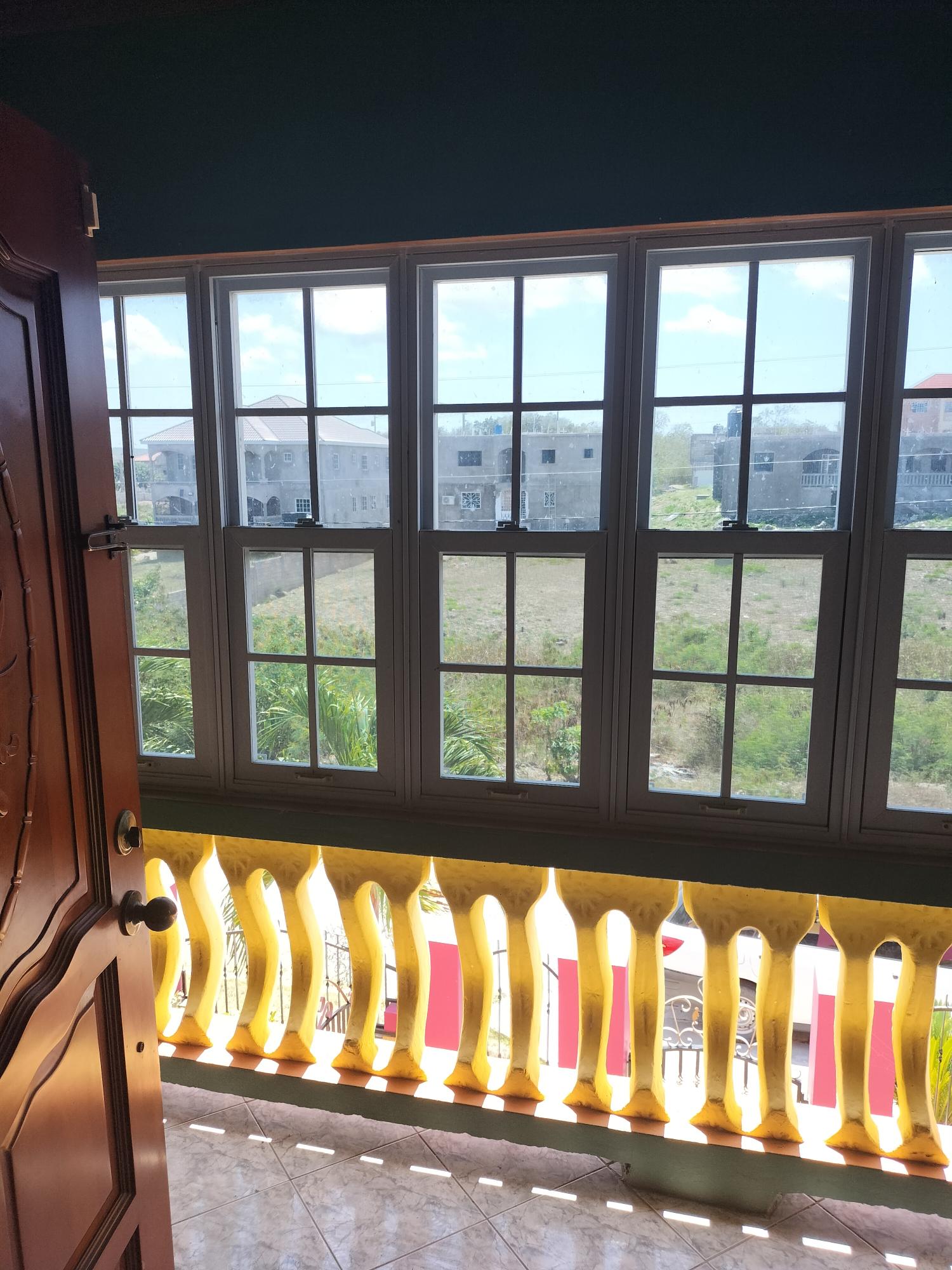 House For Rent: OCEANIC AVE, TOBY HEIGHTS, Tobby Heights | $40,000 photo 6