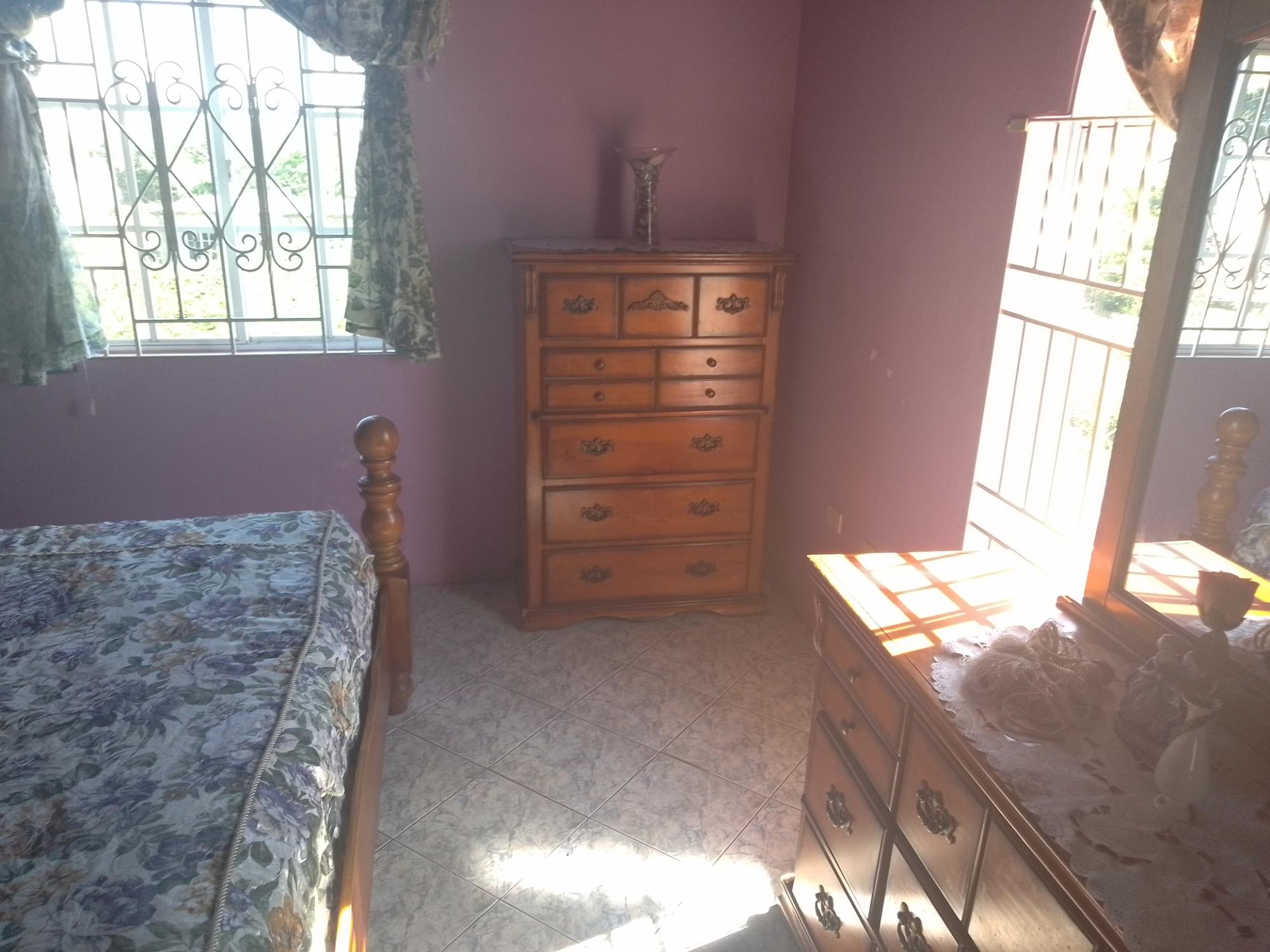 House For Rent: OCEANIC AVE, TOBY HEIGHTS, Tobby Heights | $40,000 photo 15