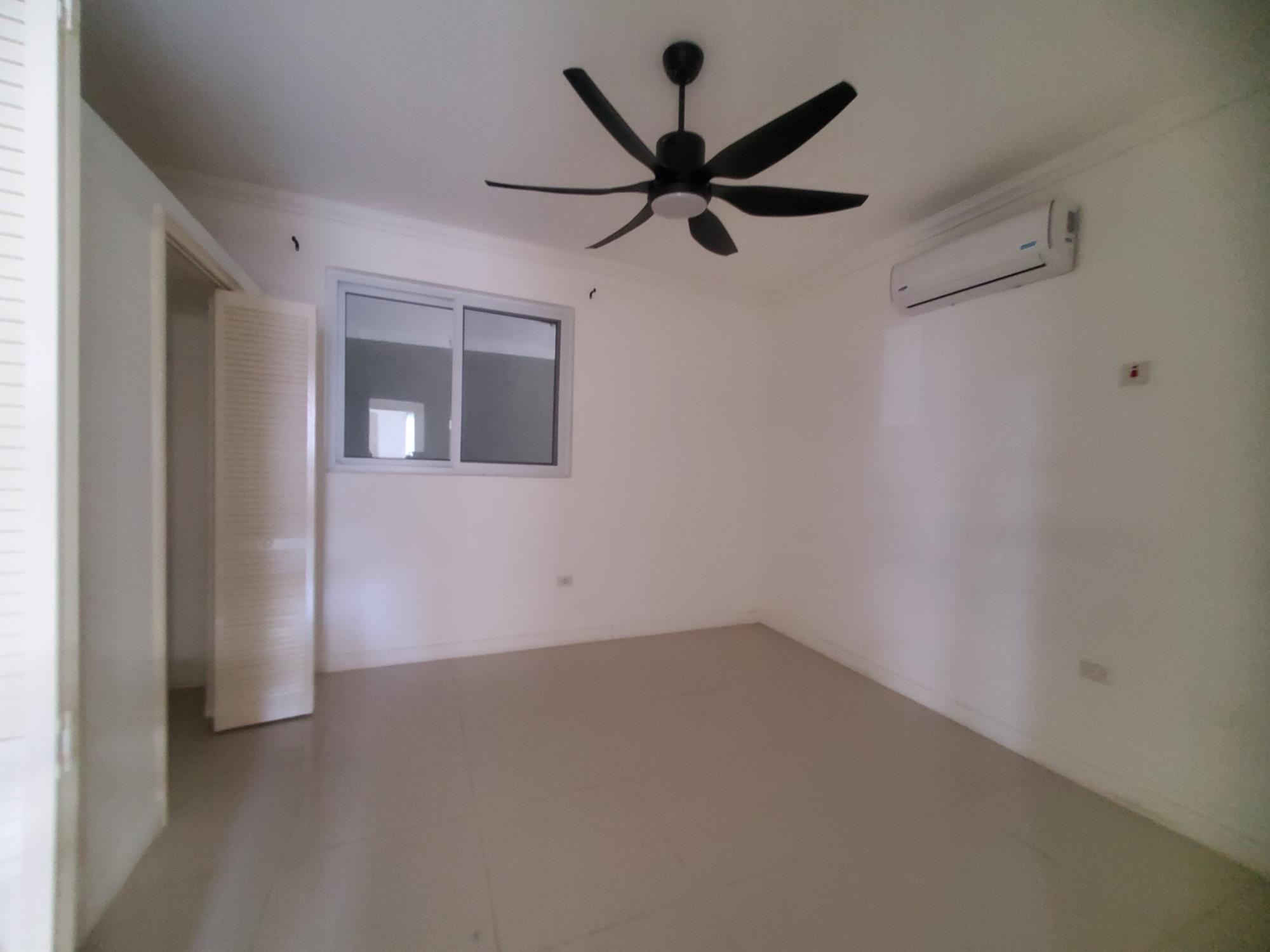 Apartment For Rent: FAIRWAY AVENUE, Kingston 5 | $1,600 photo 7