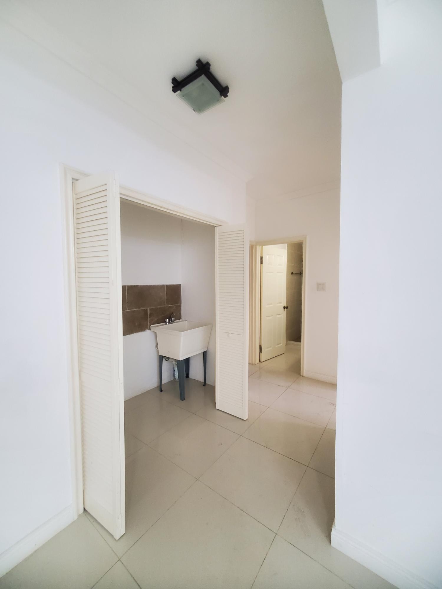 Apartment For Rent: FAIRWAY AVENUE, Kingston 5 | $1,600 photo 8