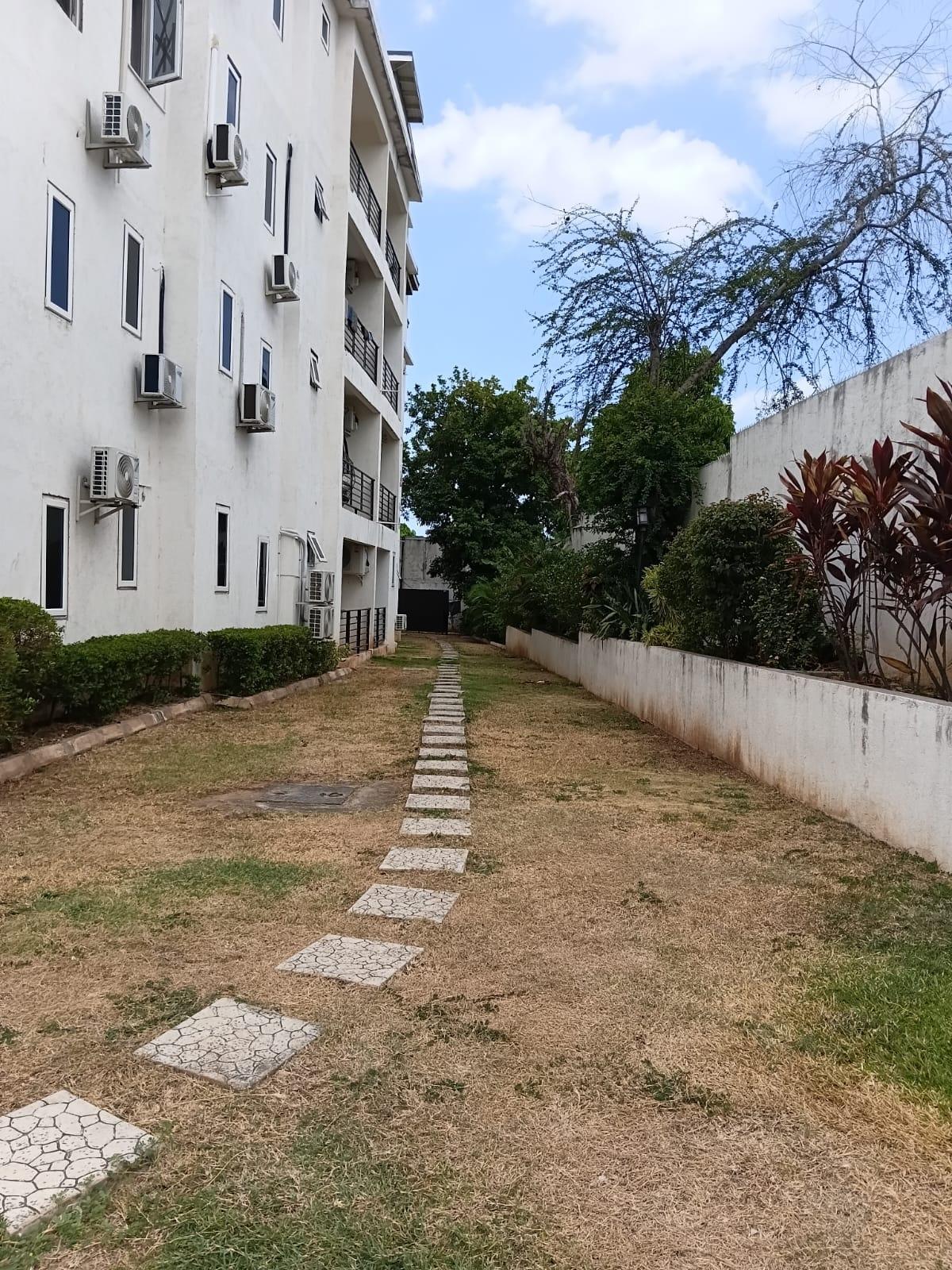 Apartment For Rent: FAIRWAY AVENUE, Kingston 5 | $1,600 photo 12