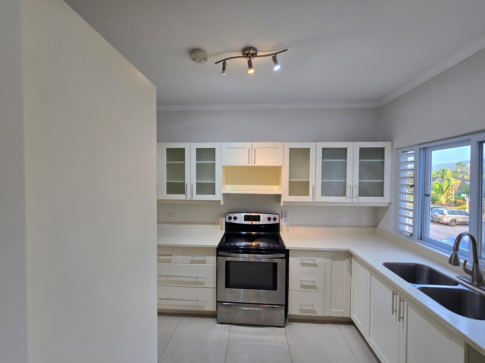 Apartment For Sale: RICHMOND FERN COURT, Ocho Rios | $329,900 photo 3