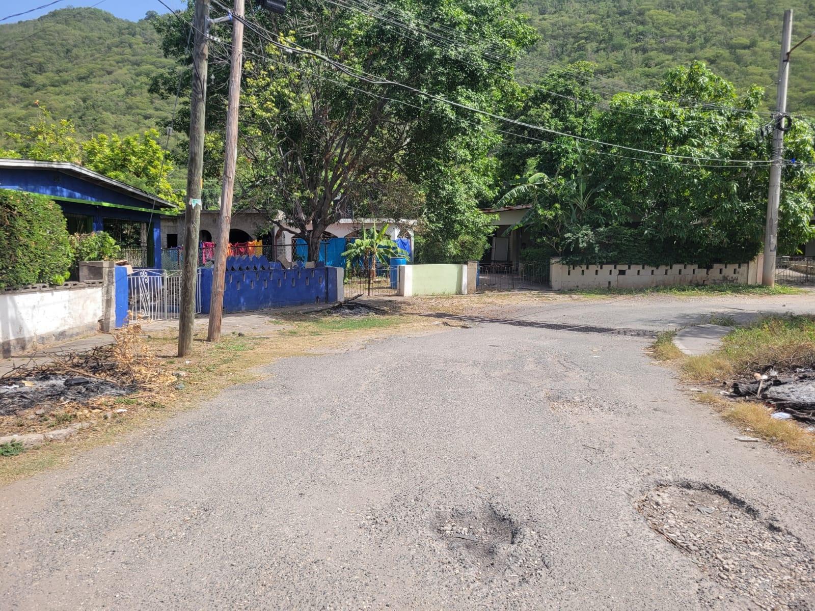 House For Sale: SWIFT AVENUE, Kingston 20 | $28,000,000 photo 8