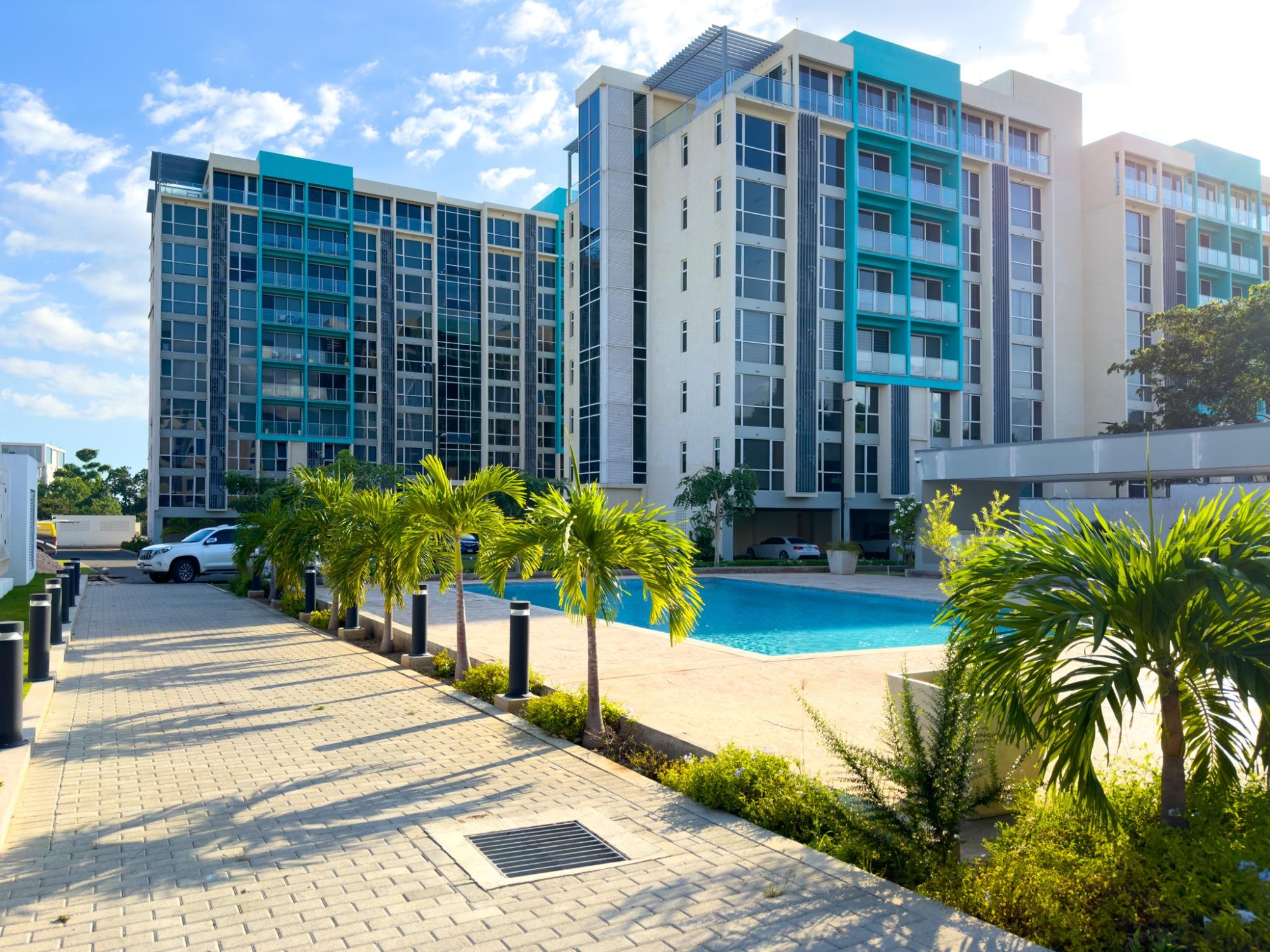 Apartment For Rent: MUSGRAVE AVENUE, Kingston 5 | $1,800