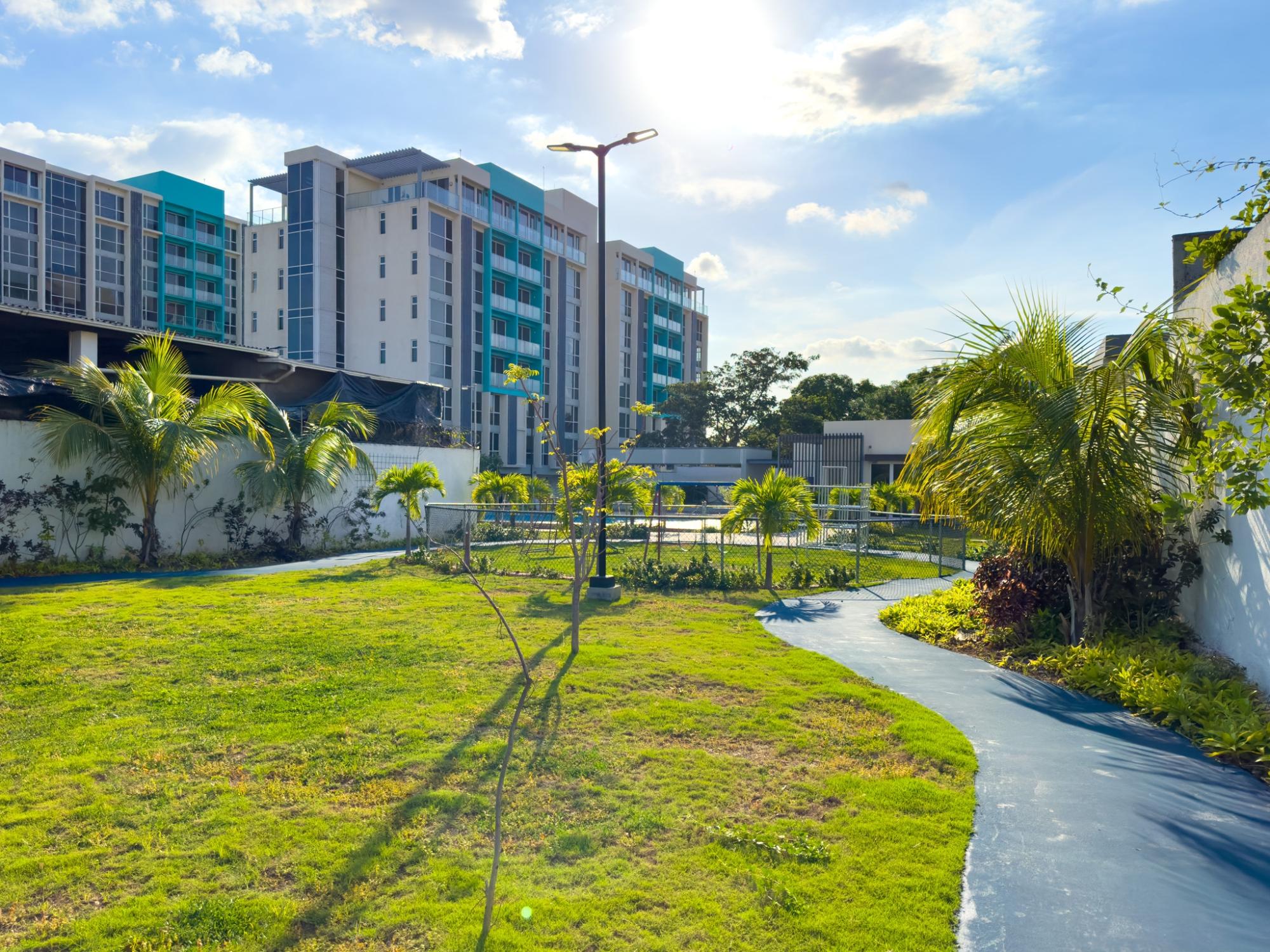 Apartment For Rent: MUSGRAVE AVENUE, Kingston 5 | $1,800 photo 10