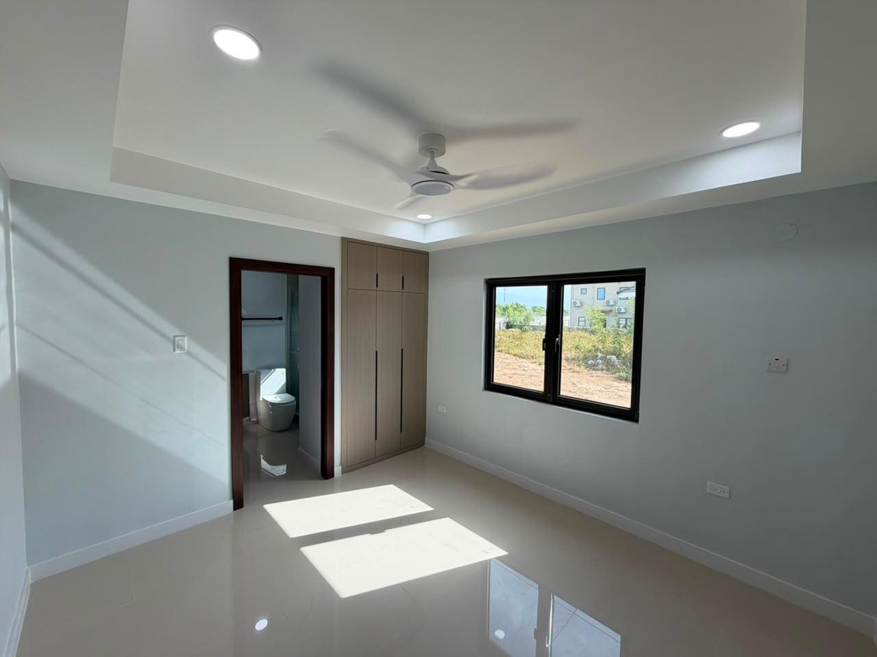 House For Rent: OAK ESTATES, PORTMORE, Greater Portmore | $230,000 photo 9