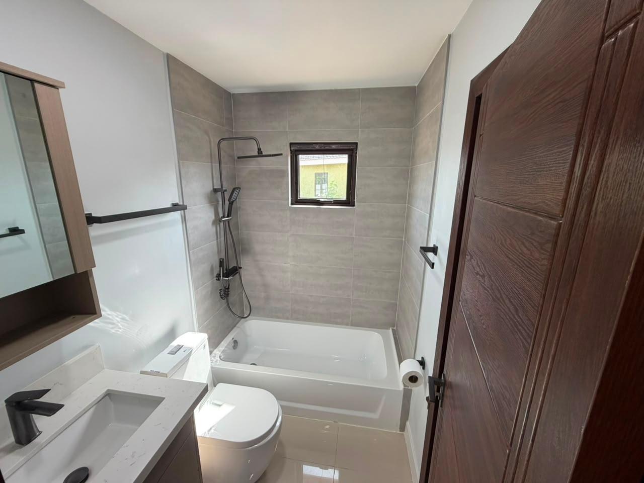 House For Rent: OAK ESTATES, PORTMORE, Greater Portmore | $230,000 photo 13