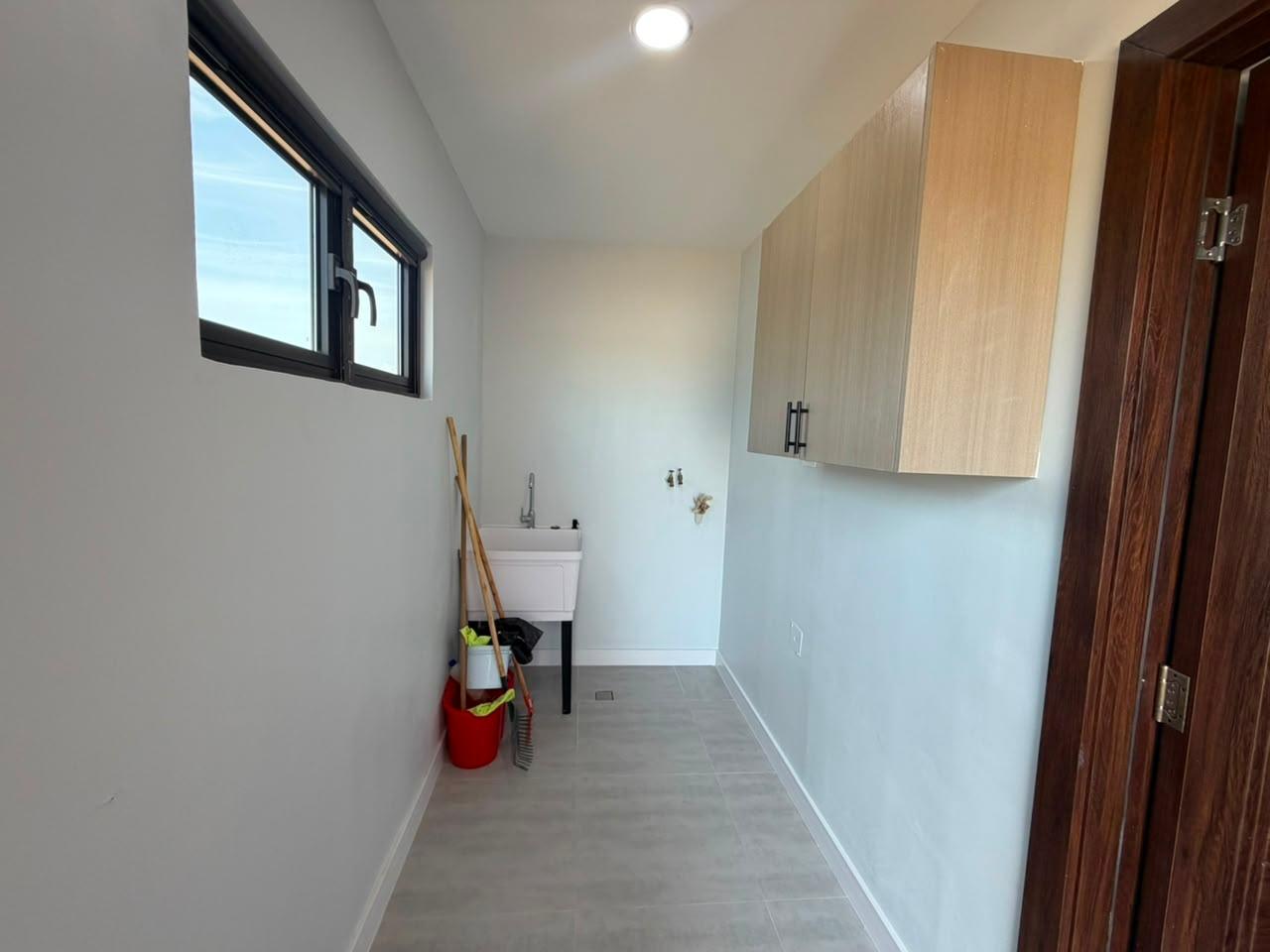 House For Rent: OAK ESTATES, PORTMORE, Greater Portmore | $230,000 photo 17