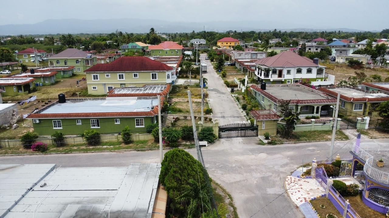 House For Rent: SEVILLE MEADOWS PH1 ,SPAN, SYDENHAM GARDENS | $90,000