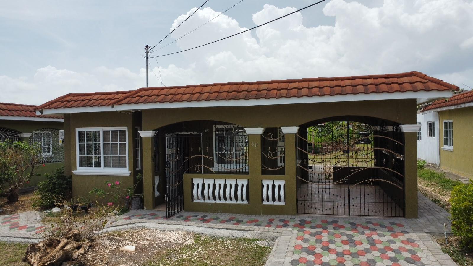 House For Rent: SEVILLE MEADOWS PH1 ,SPAN, SYDENHAM GARDENS | $90,000 photo 2