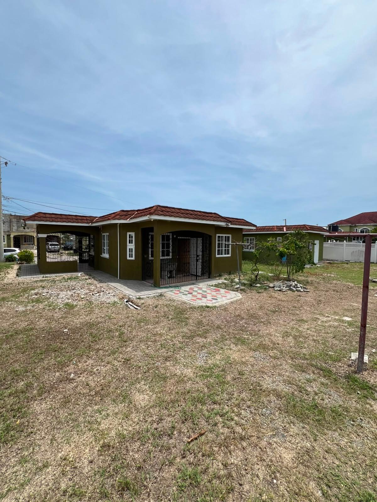 House For Rent: SEVILLE MEADOWS PH1 ,SPAN, SYDENHAM GARDENS | $90,000 photo 14