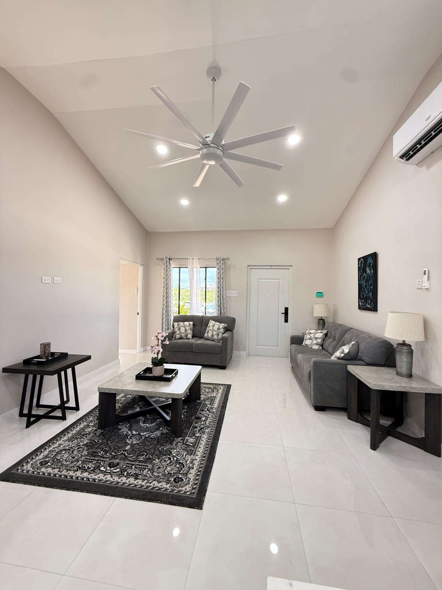House For Sale: TOBY HEIGHTS, Freetown | $43,000,000 photo 6
