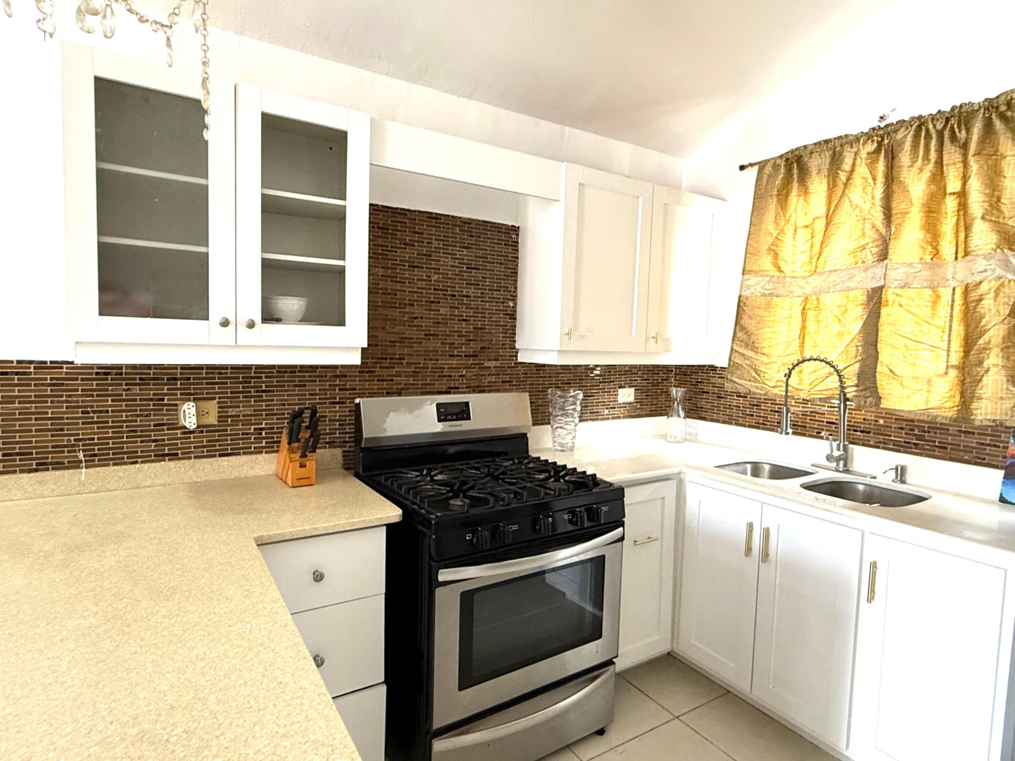 House For Rent: MONTEGO WEST VILLAGE, Montego Bay | $1,300 photo 19