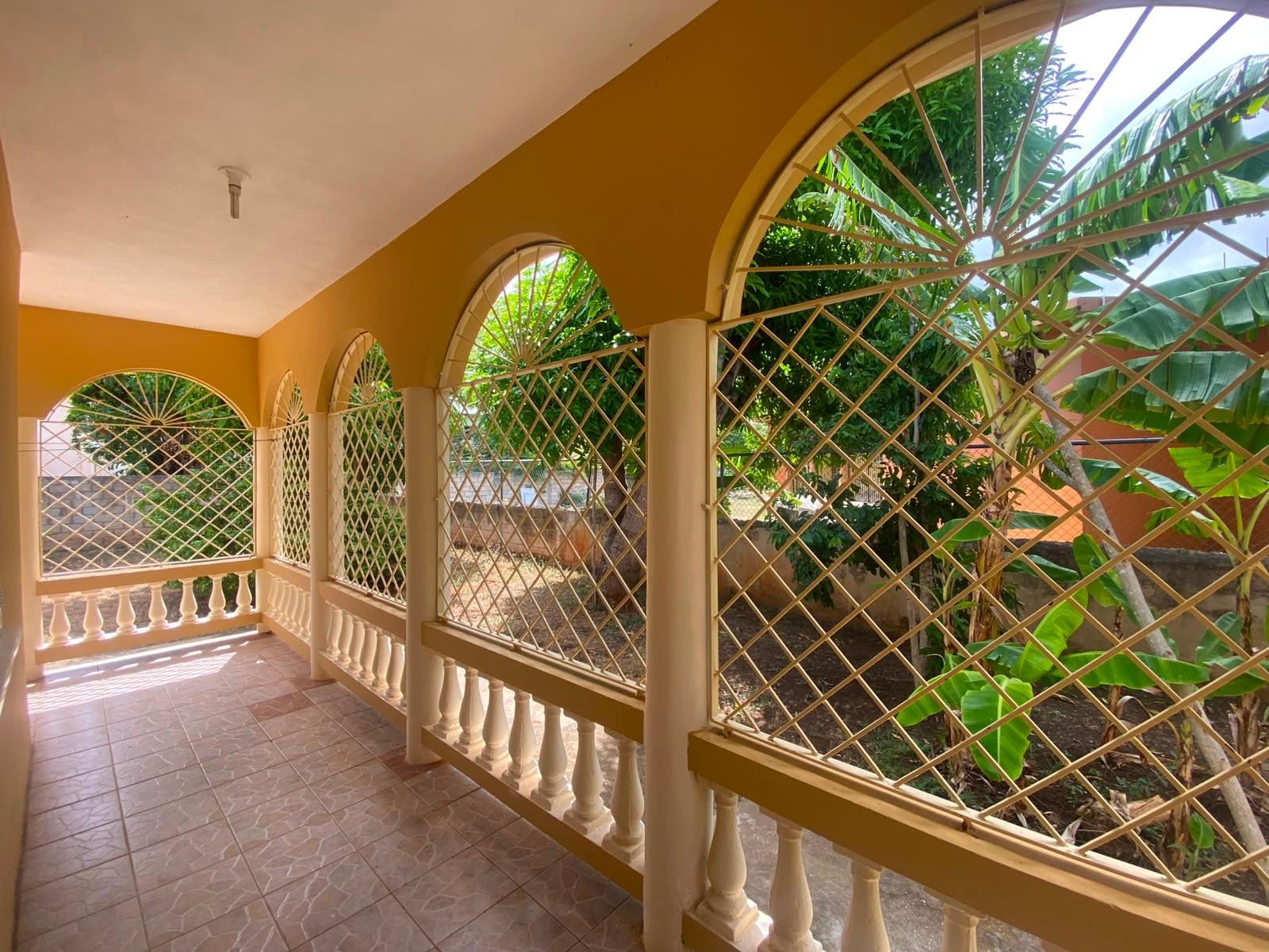 House For Rent: GREENSVIEW DR. CORAL GARD, Cornwall | $800 photo 3