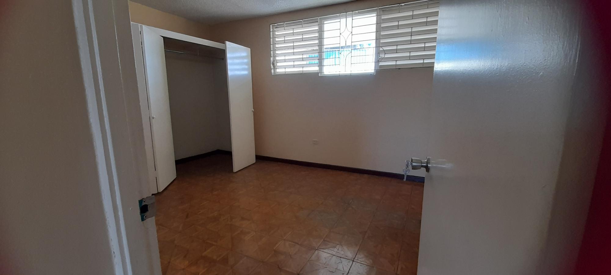 Apartment For Rent: OXFORD ROAD, Kingston 5 | $180,000 photo 6