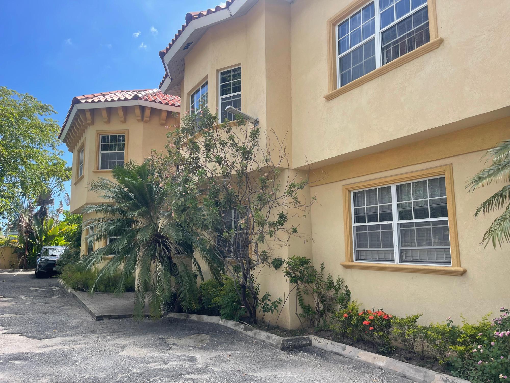 Apartment For Sale: VERMONT AVE, Kingston 19 | $40,000,000 photo 3