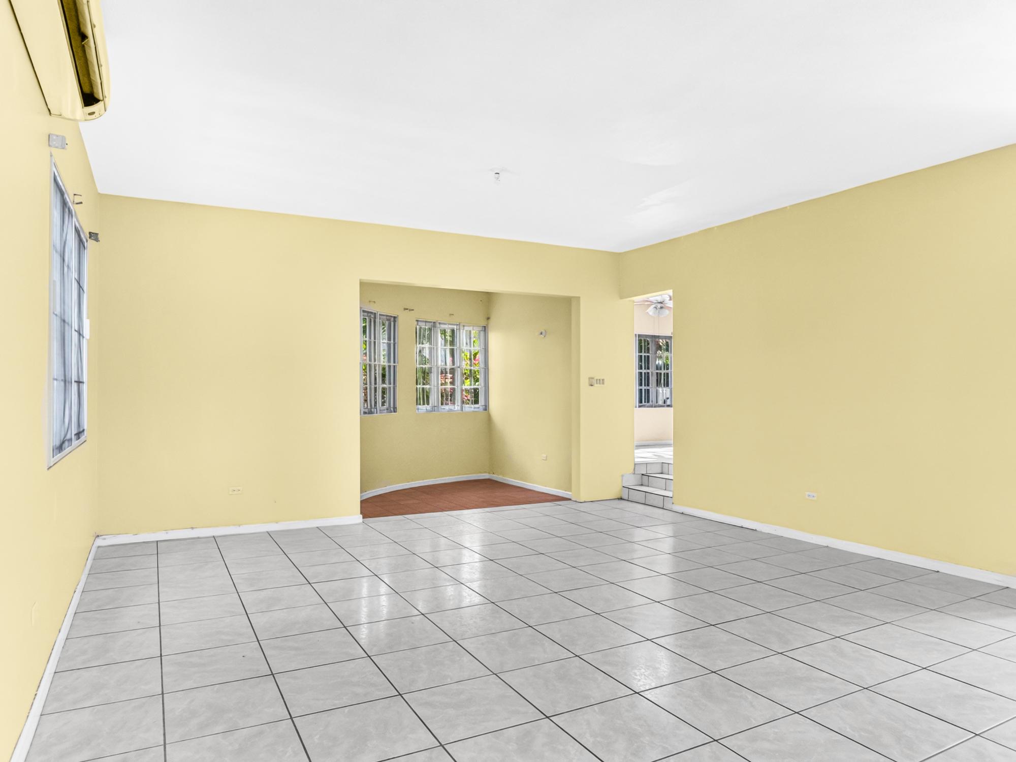 Townhouse For Rent: UPPER MARKWAY, Kingston 8 | $360,000 photo 6