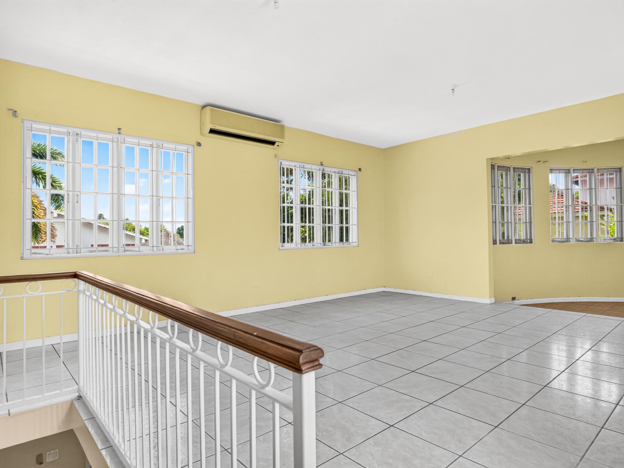 Townhouse For Rent: UPPER MARKWAY, Kingston 8 | $360,000 photo 8
