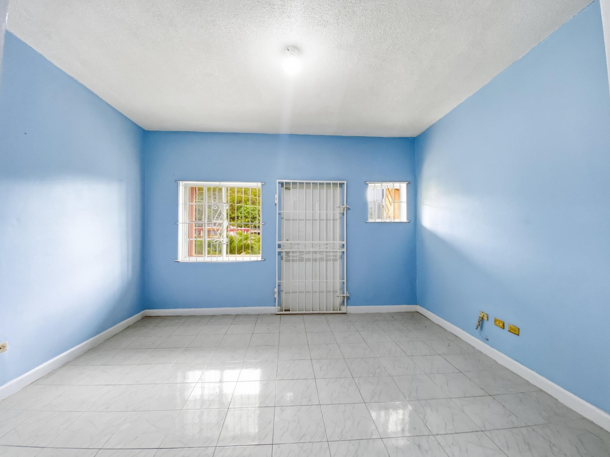 Townhouse For Rent: PINES OF KARACHI, Kingston 7 | $190,000 photo 9