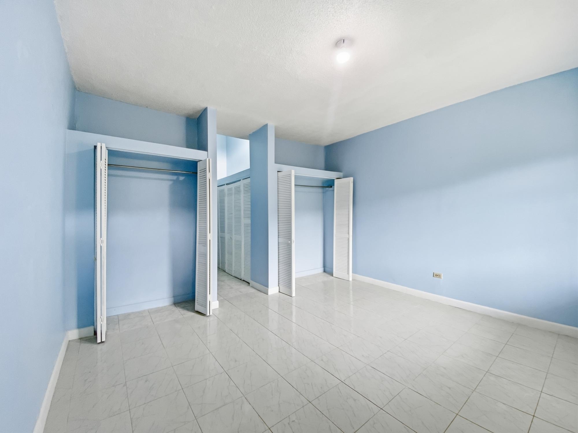 Townhouse For Rent: PINES OF KARACHI, Kingston 7 | $190,000 photo 12