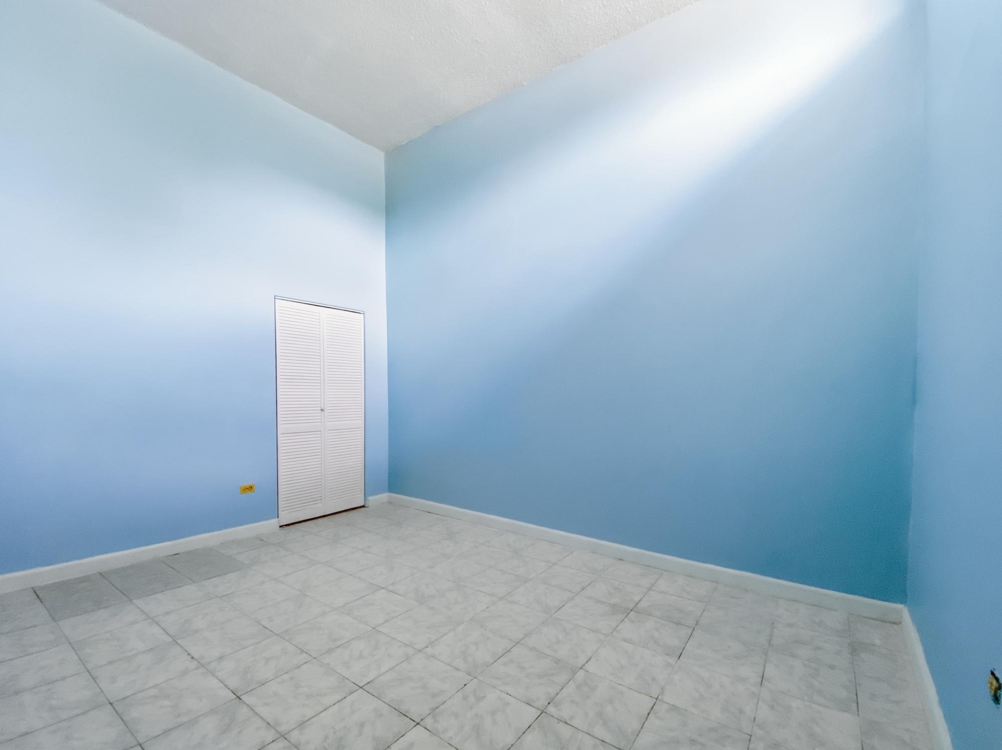 Townhouse For Rent: PINES OF KARACHI, Kingston 7 | $190,000 photo 15