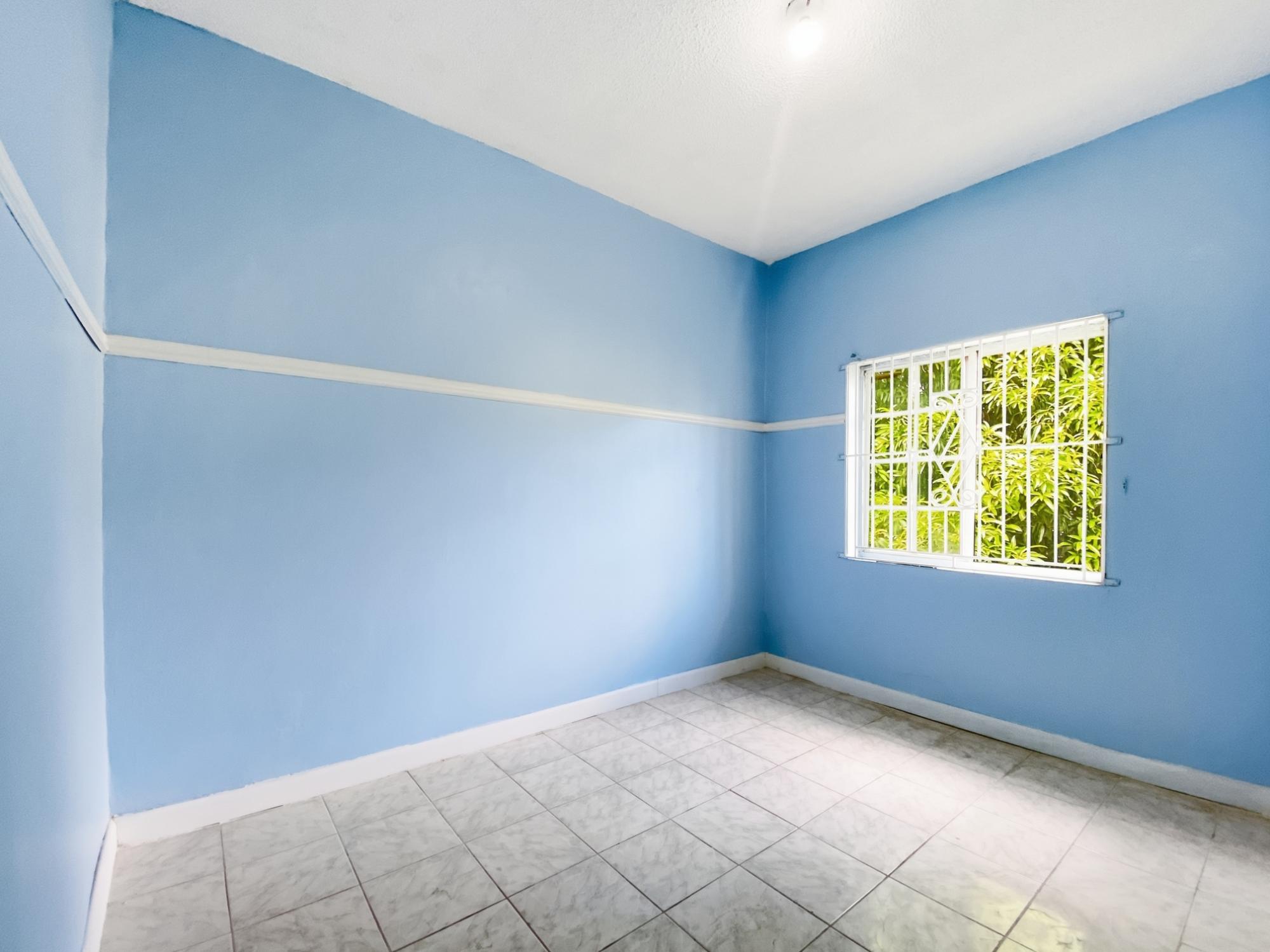 Townhouse For Rent: PINES OF KARACHI, Kingston 7 | $190,000 photo 16