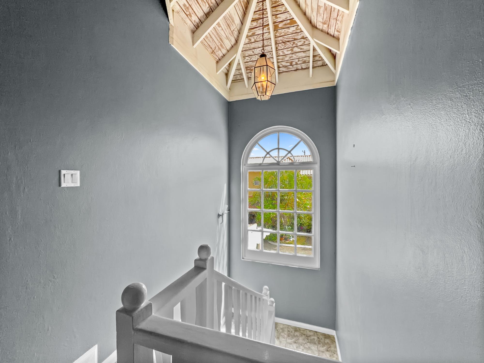 Townhouse For Rent: SHORTWOOD ROAD, Kingston 8 | $2,400 photo 10