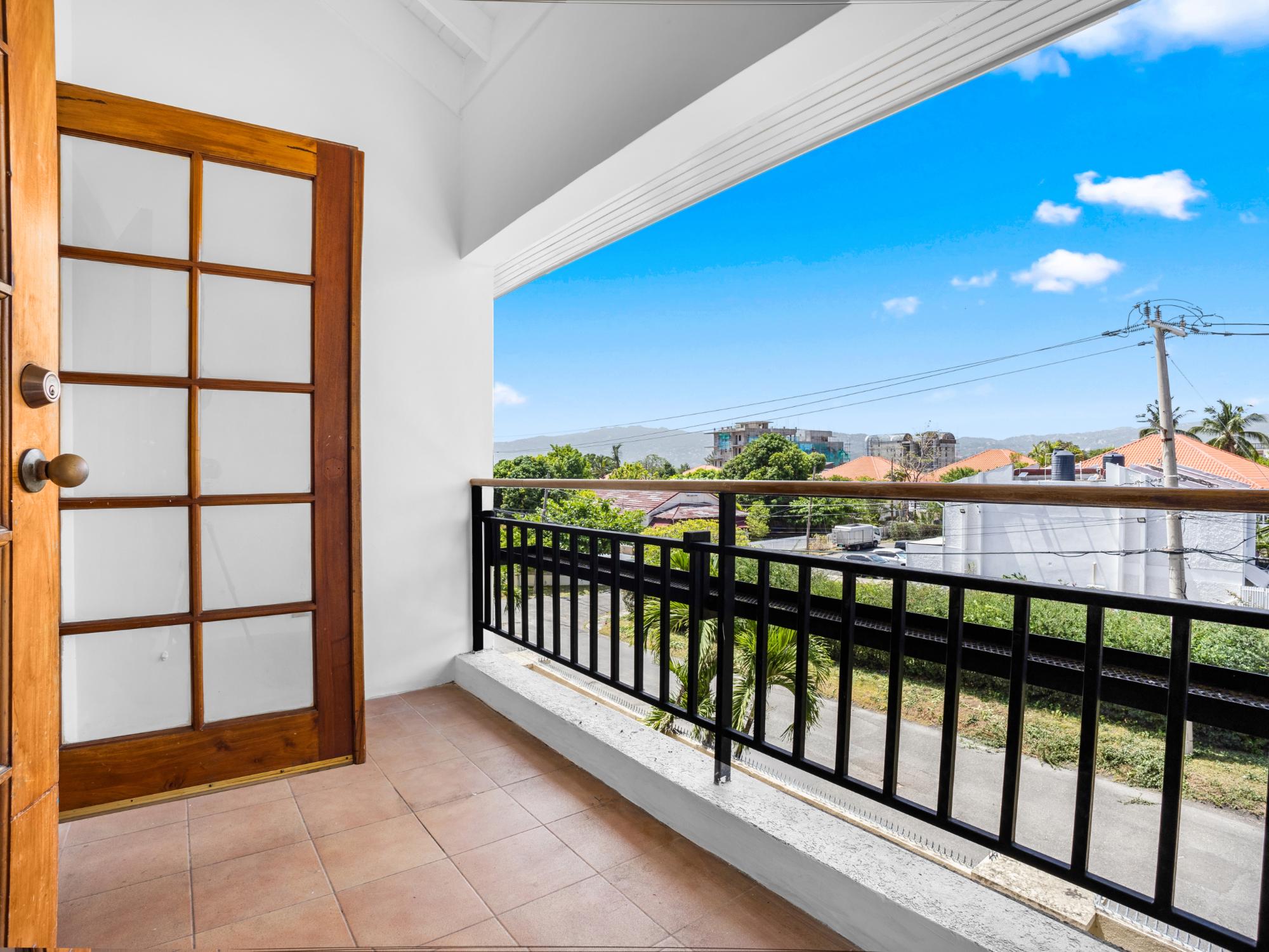 Apartment For Rent: MARLEY ROAD, Kingston 6 | $195,000 photo 4