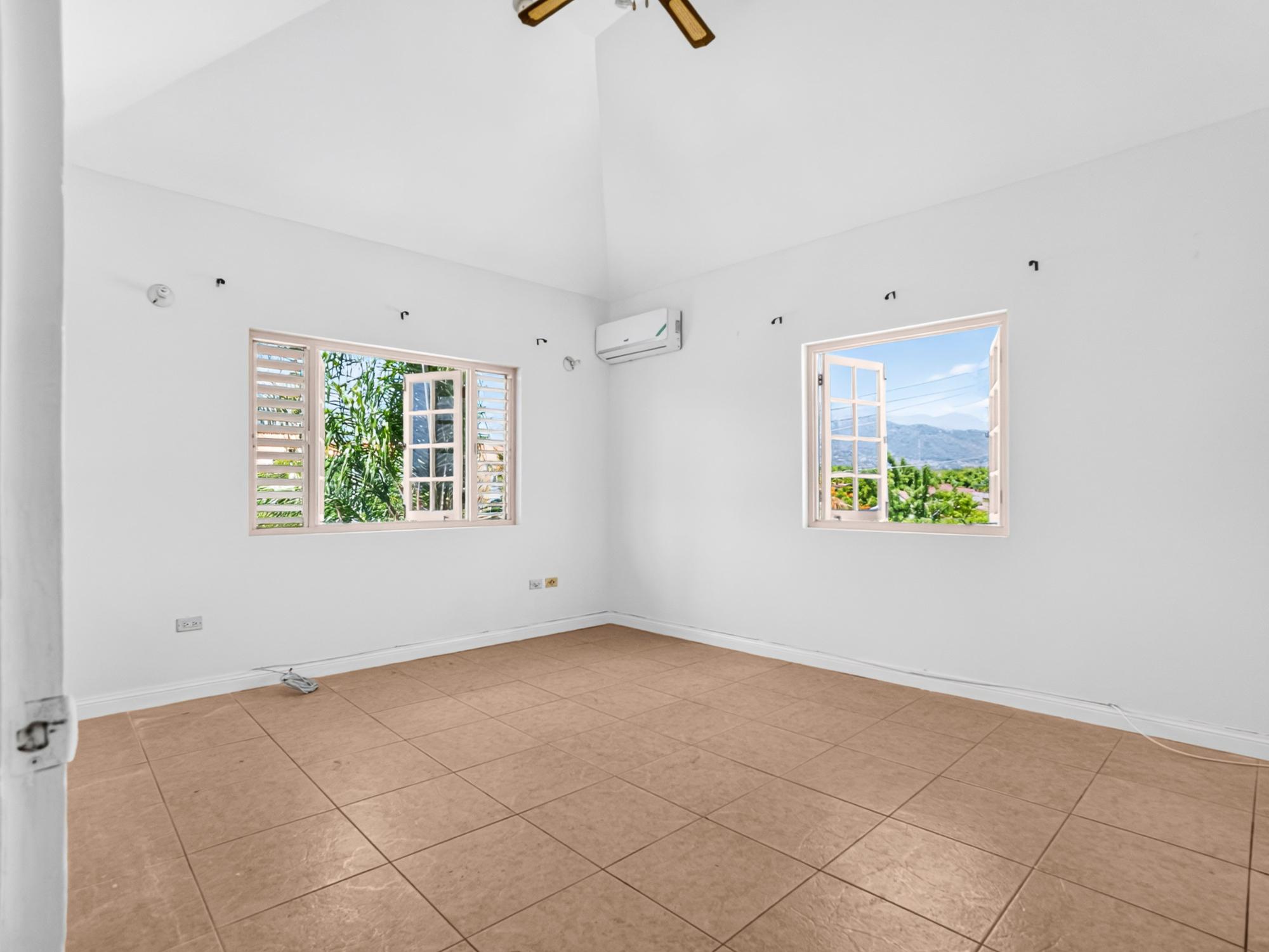 Apartment For Rent: MARLEY ROAD, Kingston 6 | $195,000 photo 10