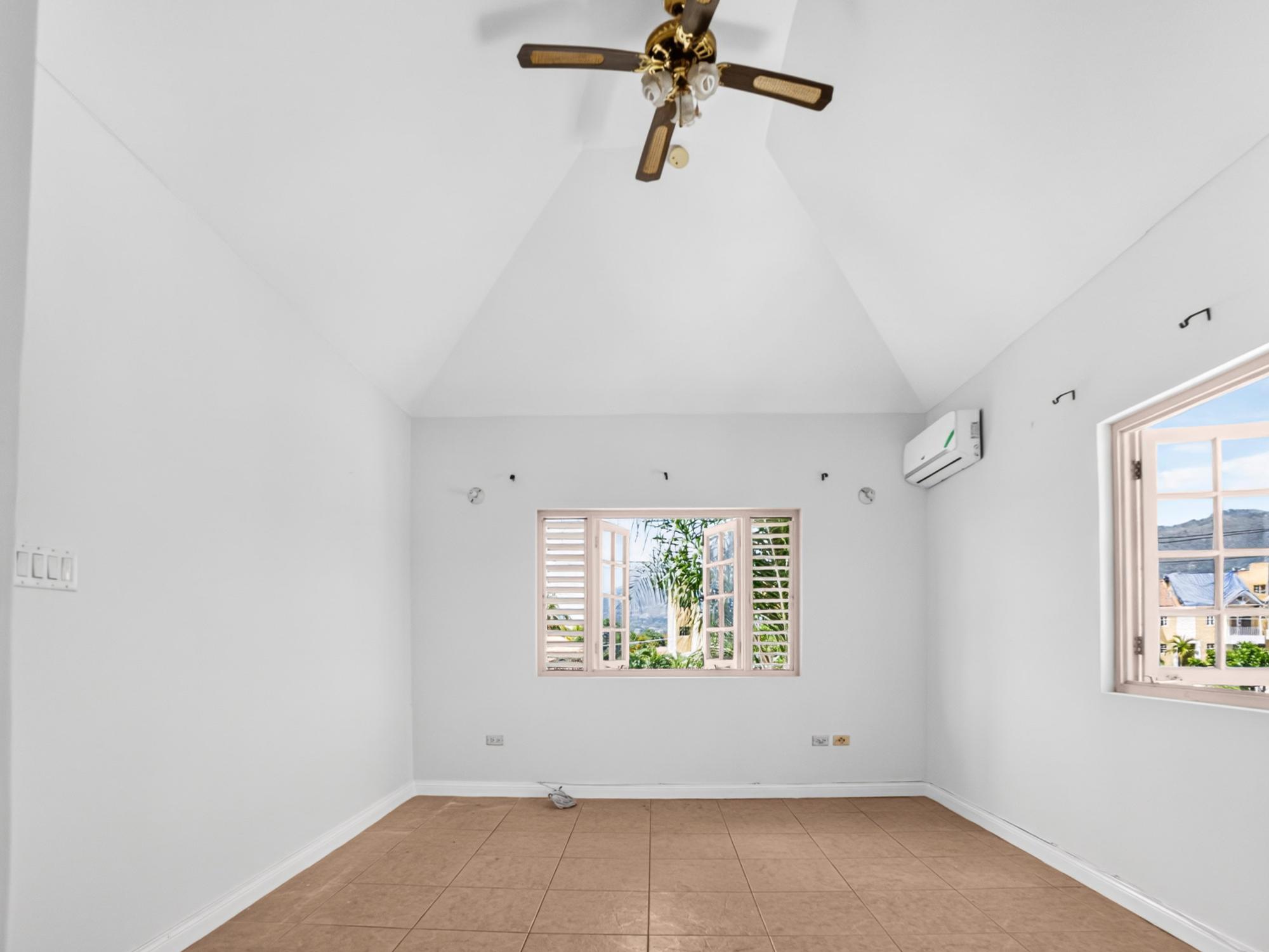 Apartment For Rent: MARLEY ROAD, Kingston 6 | $195,000 photo 13