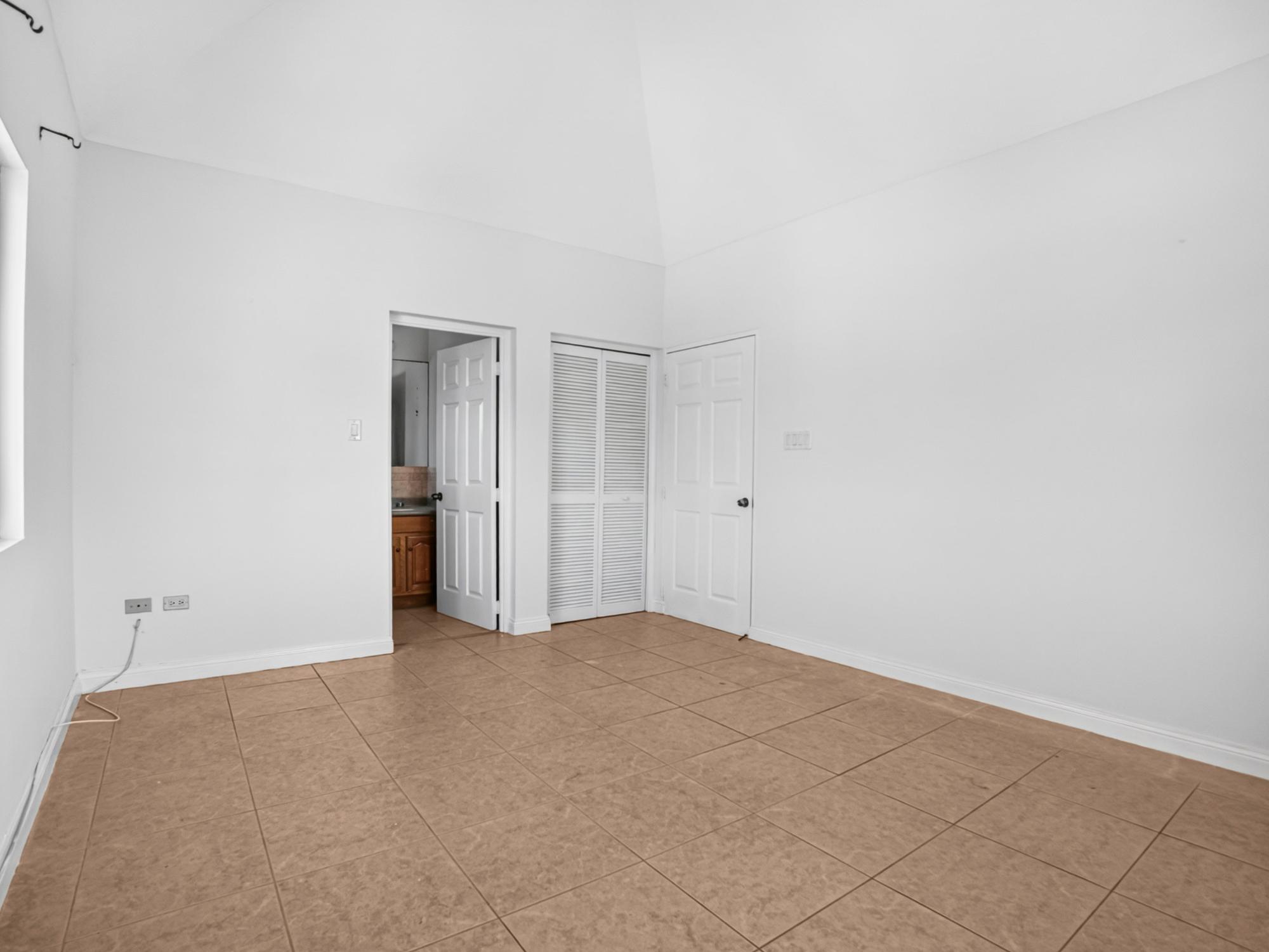 Apartment For Rent: MARLEY ROAD, Kingston 6 | $195,000 photo 14