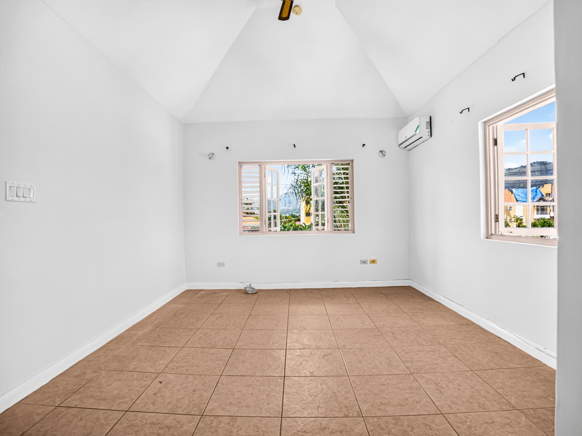 Apartment For Rent: MARLEY ROAD, Kingston 6 | $195,000 photo 15