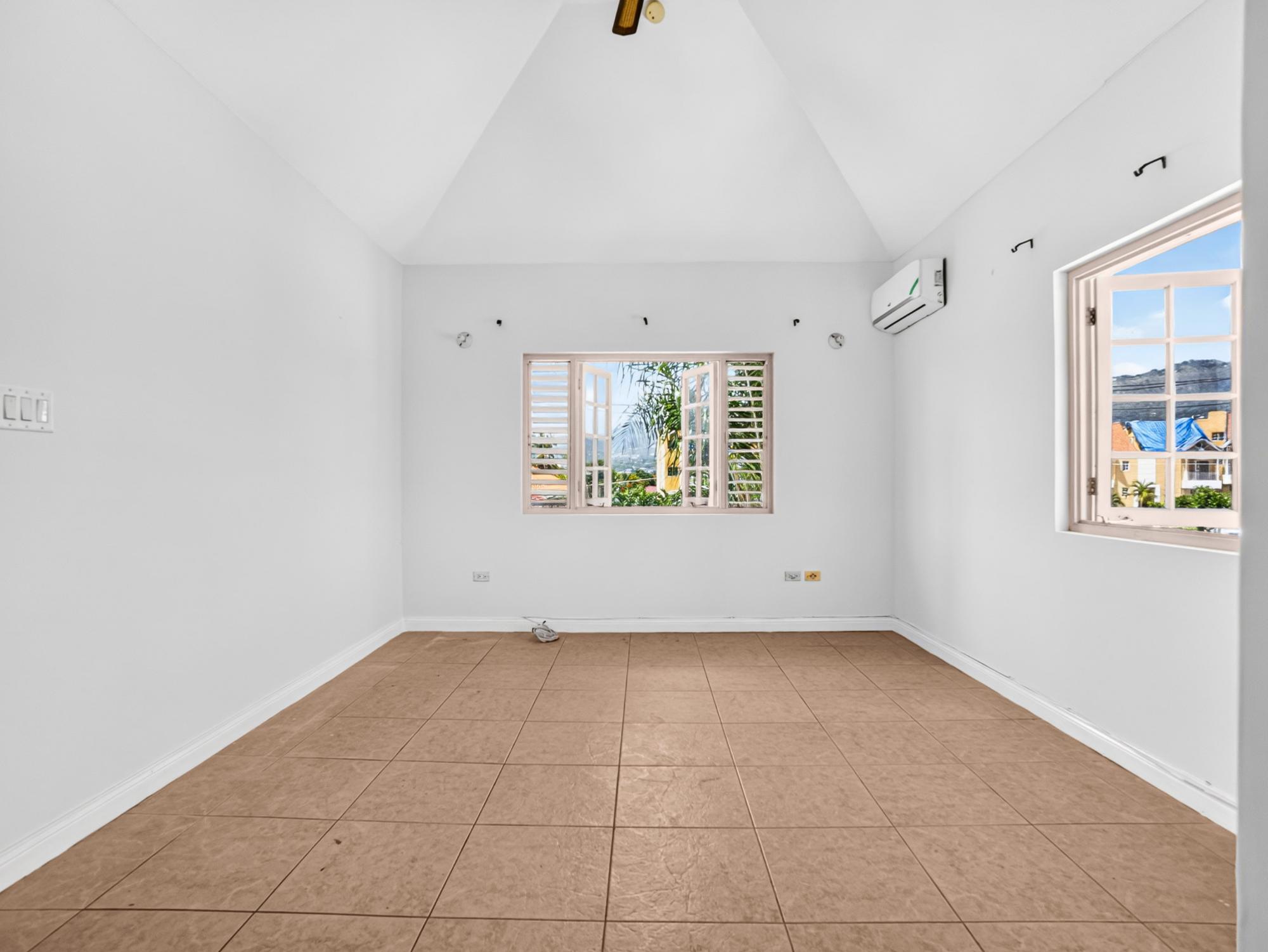 Apartment For Rent: MARLEY ROAD, Kingston 6 | $195,000 photo 16