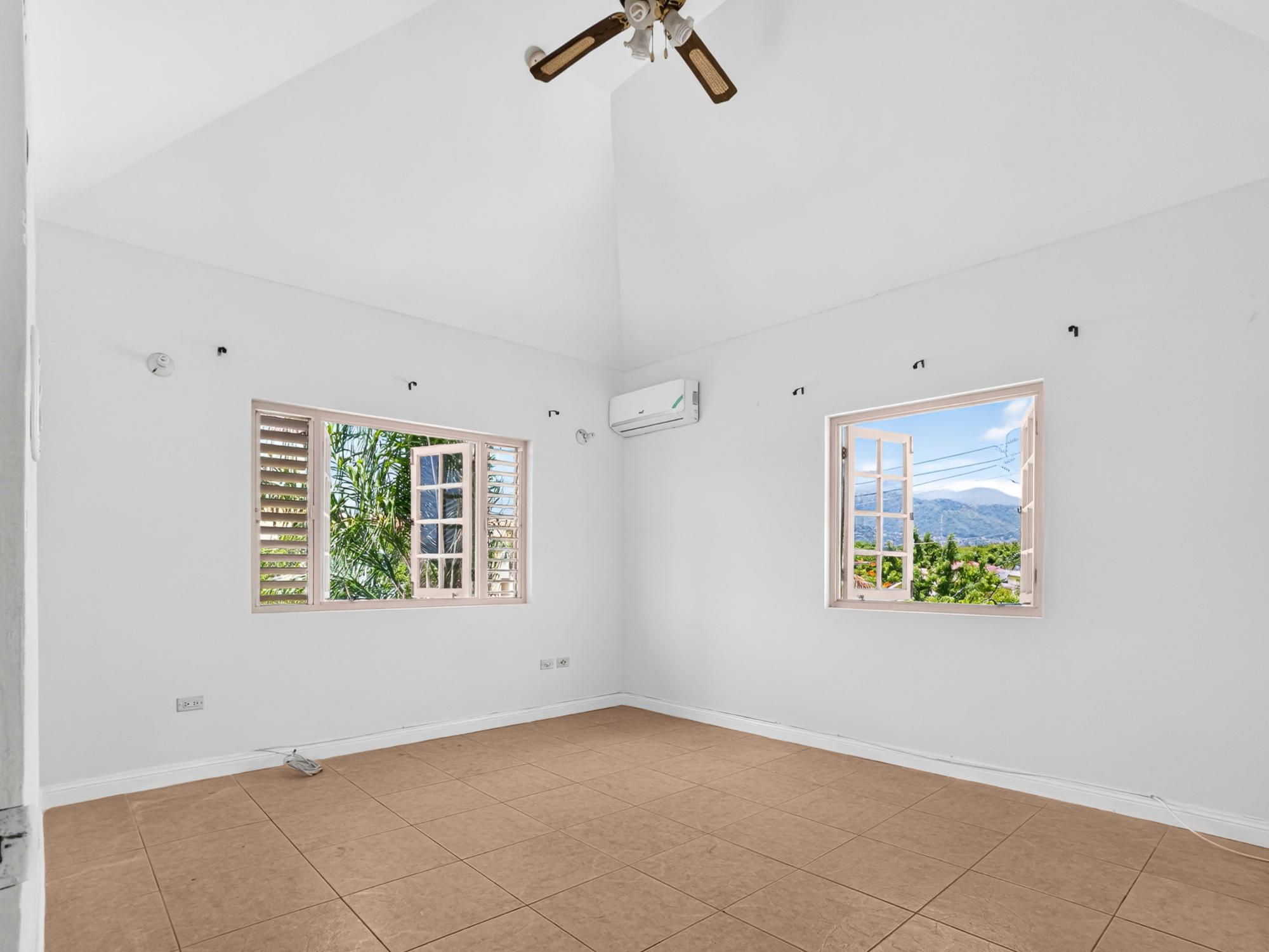 Apartment For Rent: MARLEY ROAD, Kingston 6 | $195,000 photo 17