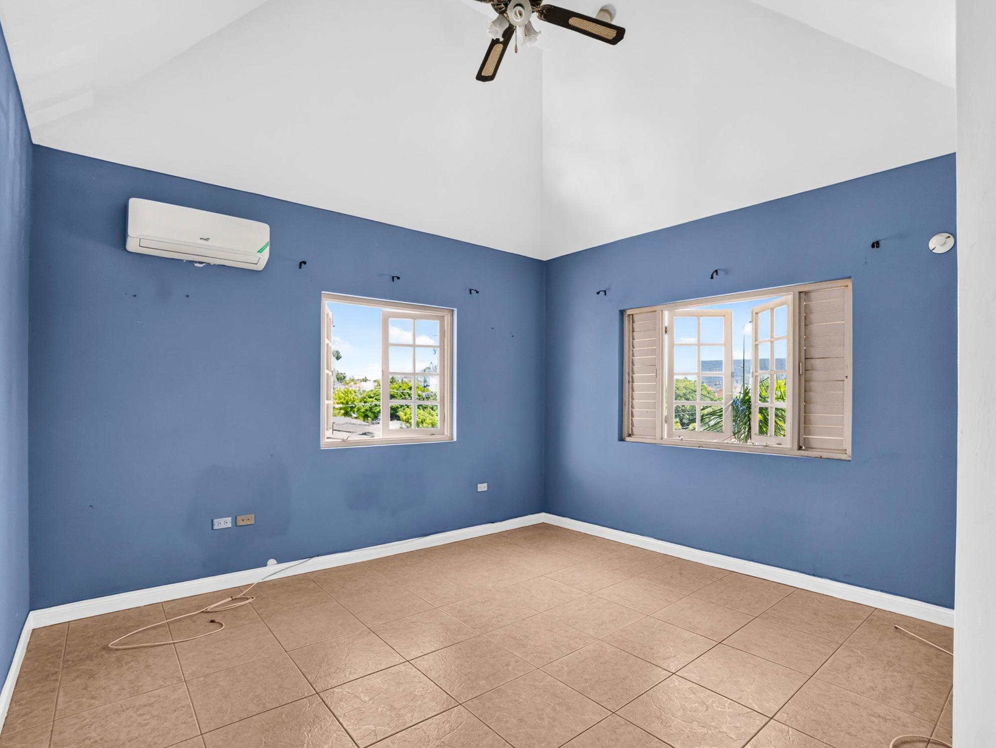 Apartment For Rent: MARLEY ROAD, Kingston 6 | $195,000 photo 18