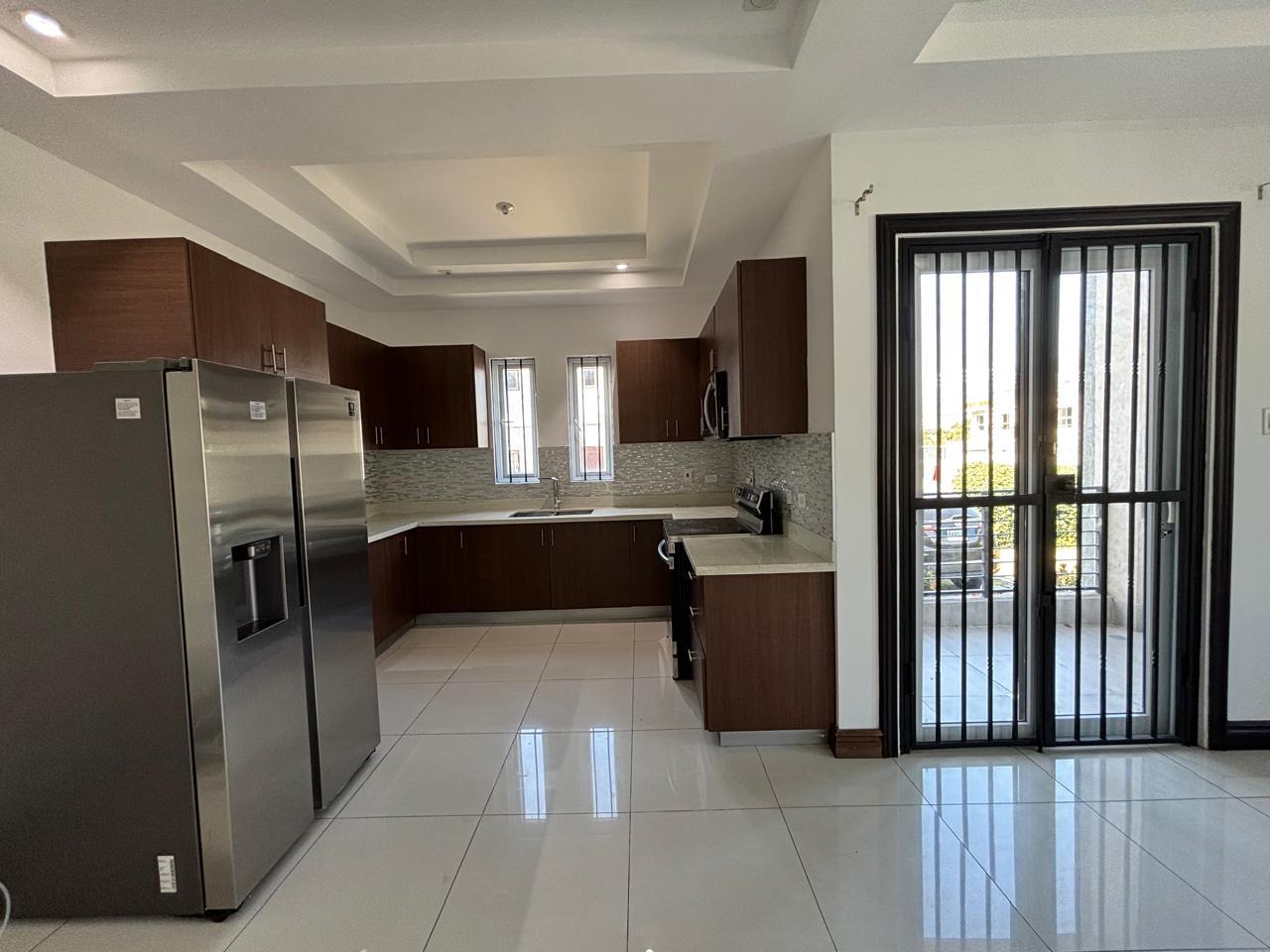 Apartment For Rent: HOPEVILLE ROAD, Kingston 8 | $1,600 photo 3