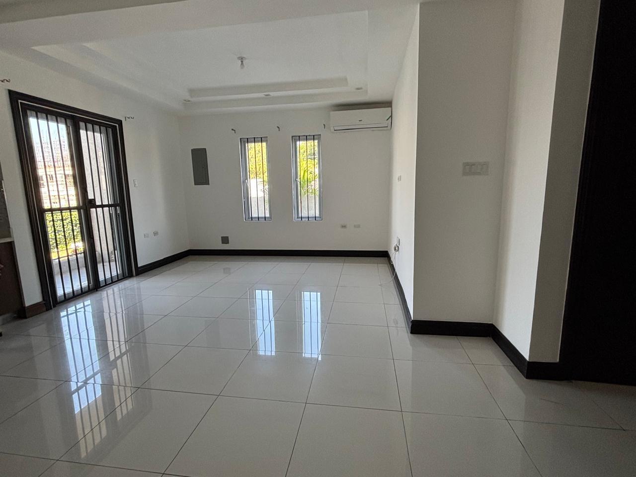 Apartment For Rent: HOPEVILLE ROAD, Kingston 8 | $1,600 photo 5